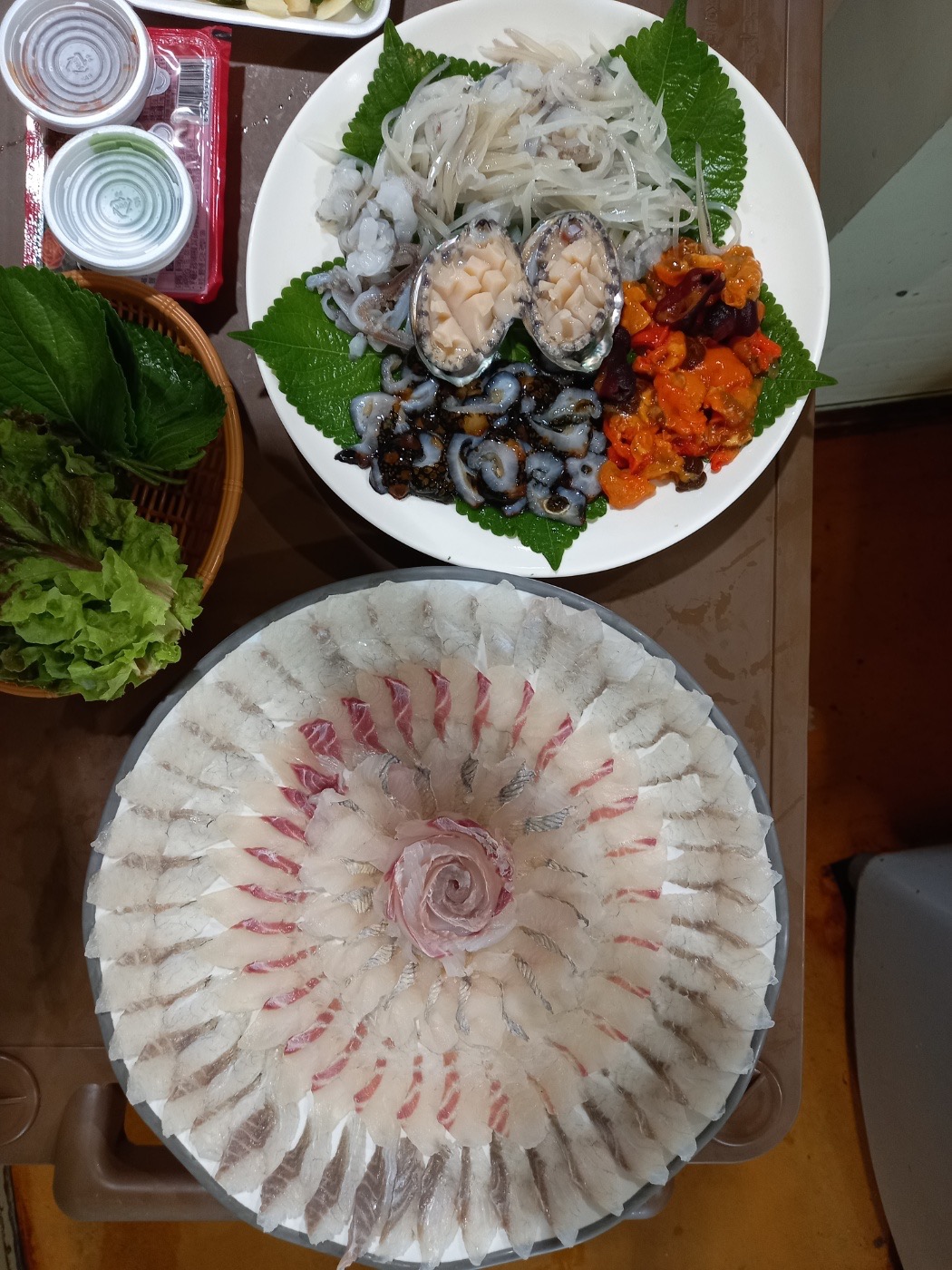 당일치기로 회먹구싶어서 또 속초 놀러왔다가 나룻배 다녀왔는데 역시 사장님이 서비스 너무 많