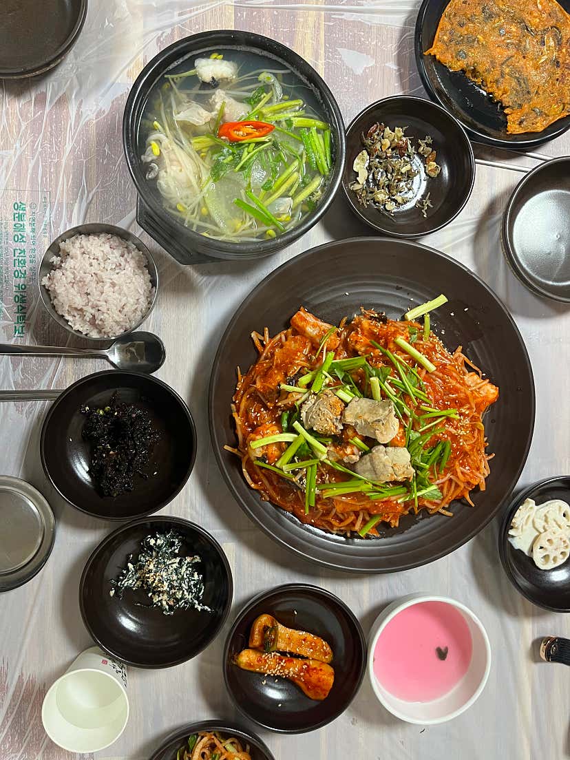 라하님의 송미생아구찜 리뷰