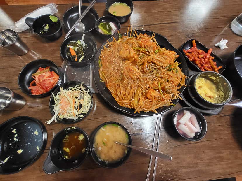 제주뒷고기와생육회님의 해물이랑아구랑 리뷰