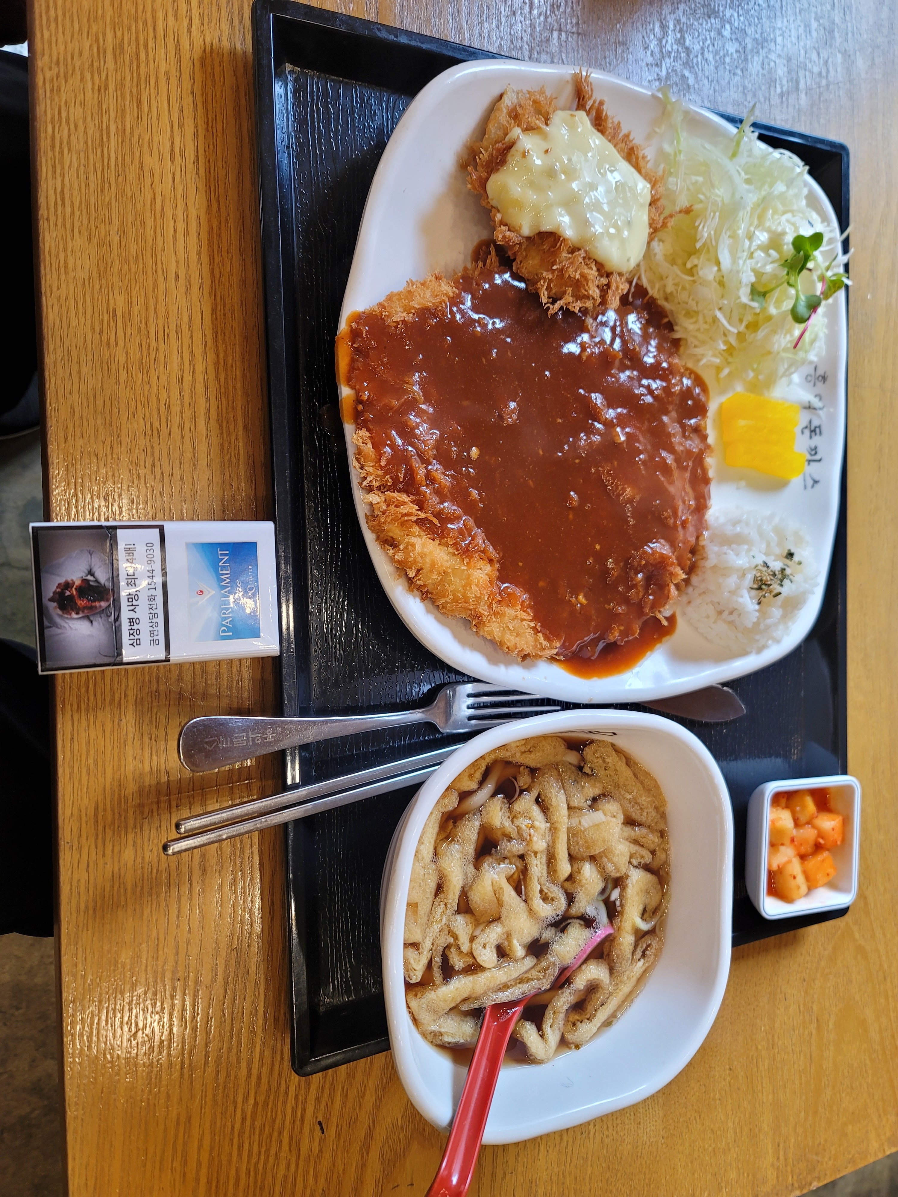 무성한 소문 때문에 한번가봤는데 기대이하네요 - 오산 맛집 홍익돈까스 오산점