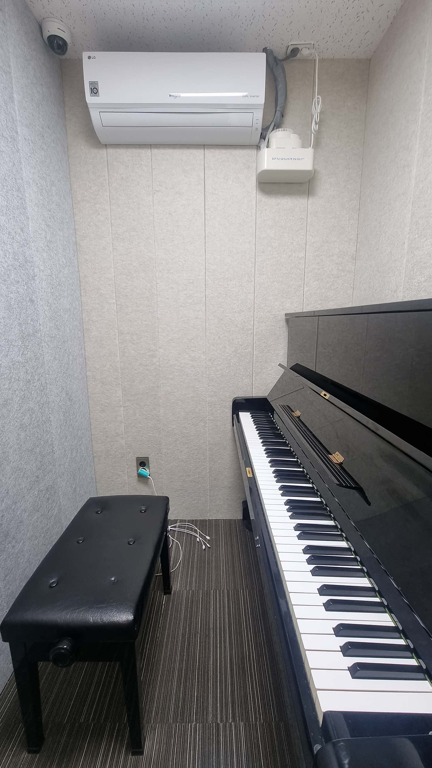 2번째 스튜디오 사진