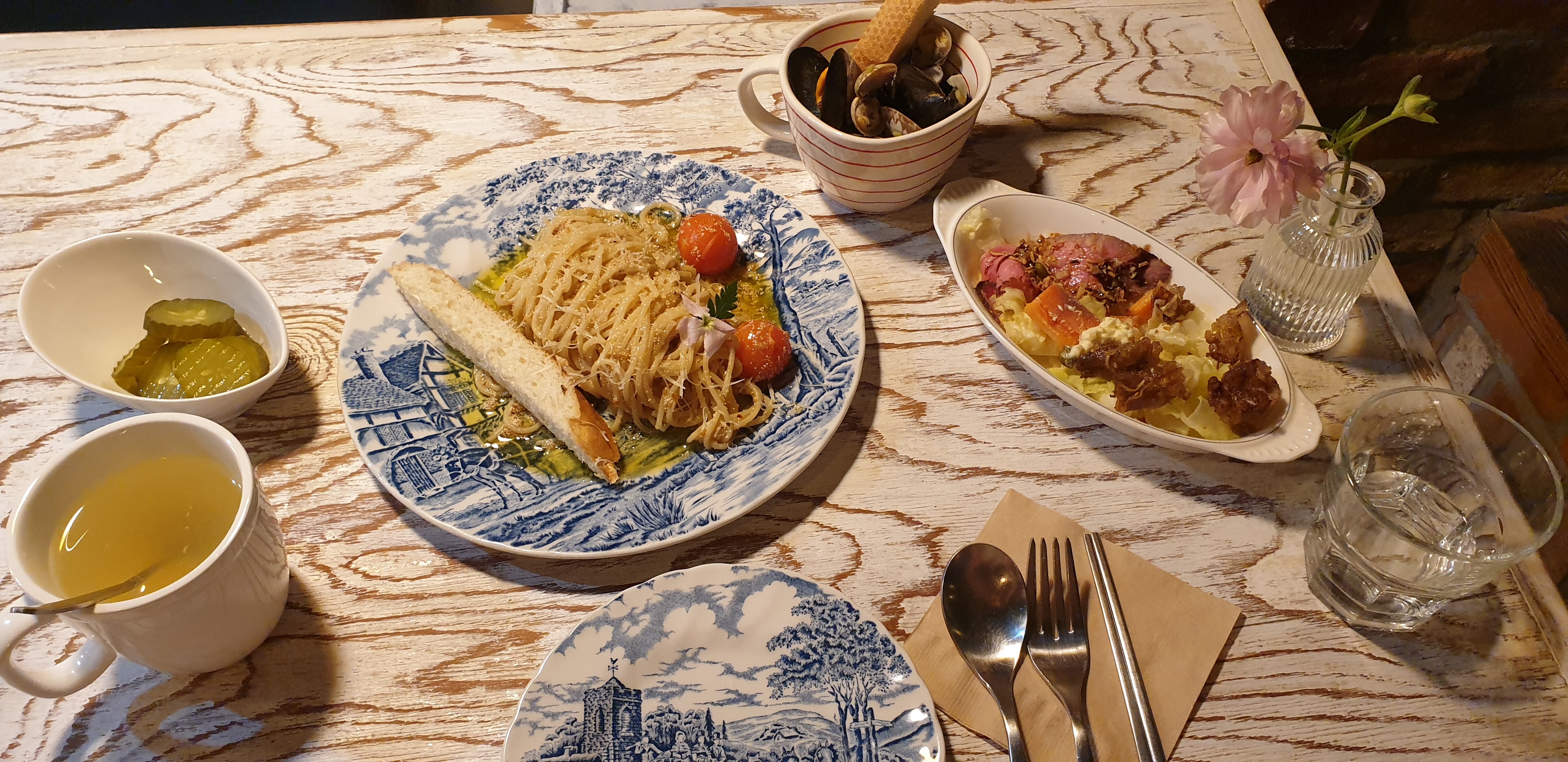 [동해 맛집 호재퀴진] 직접 가본 로컬 리뷰