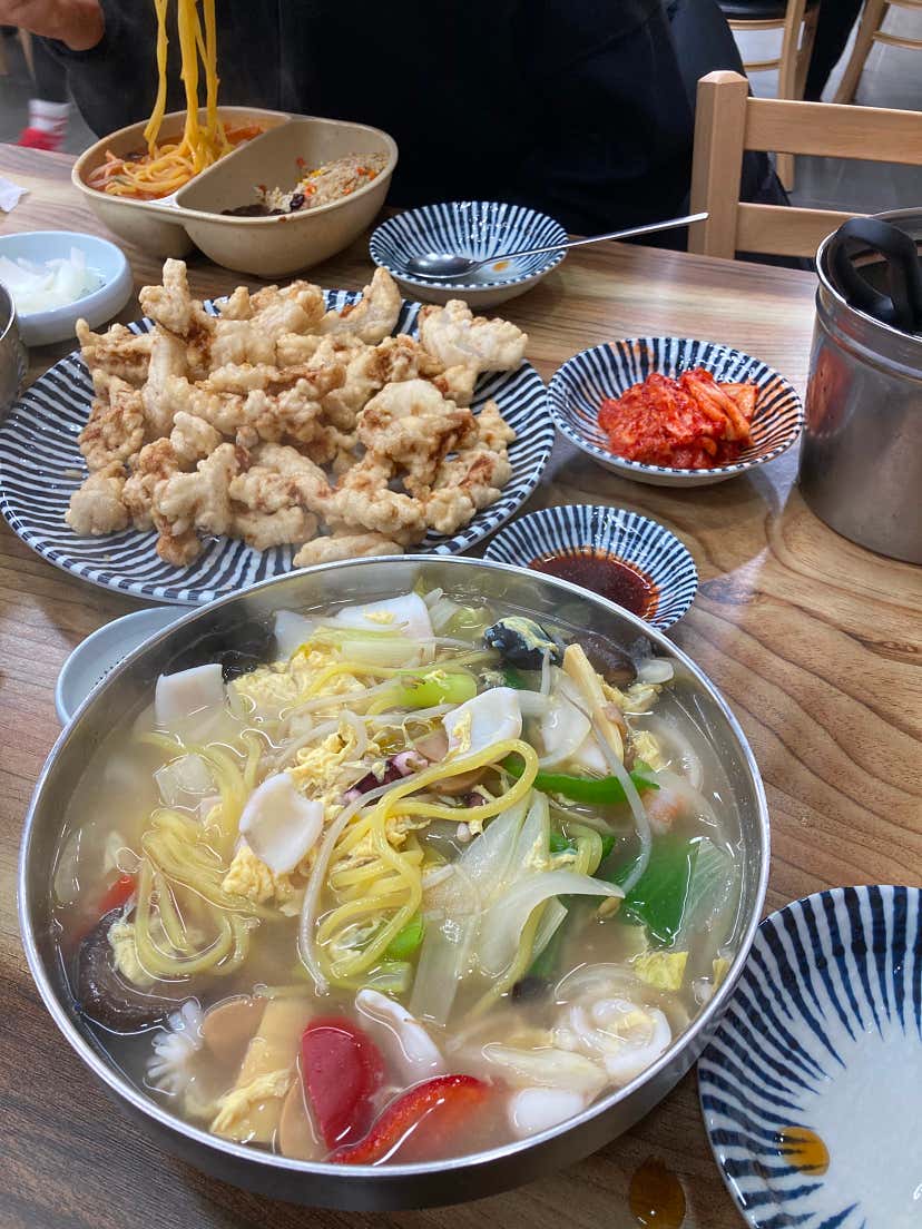 mor****님의 해물왕짬뽕 리뷰