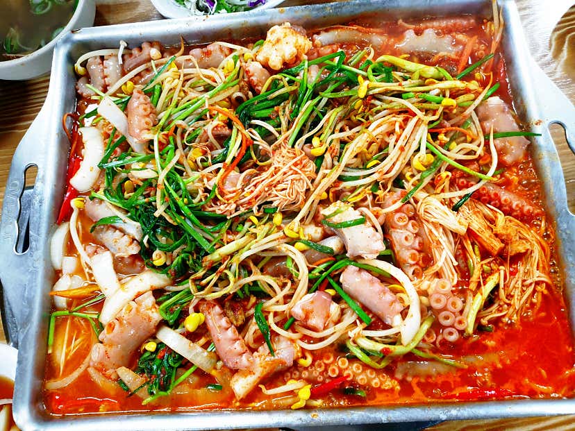 yeon2161님의 왕홍두깨연칼국수 리뷰