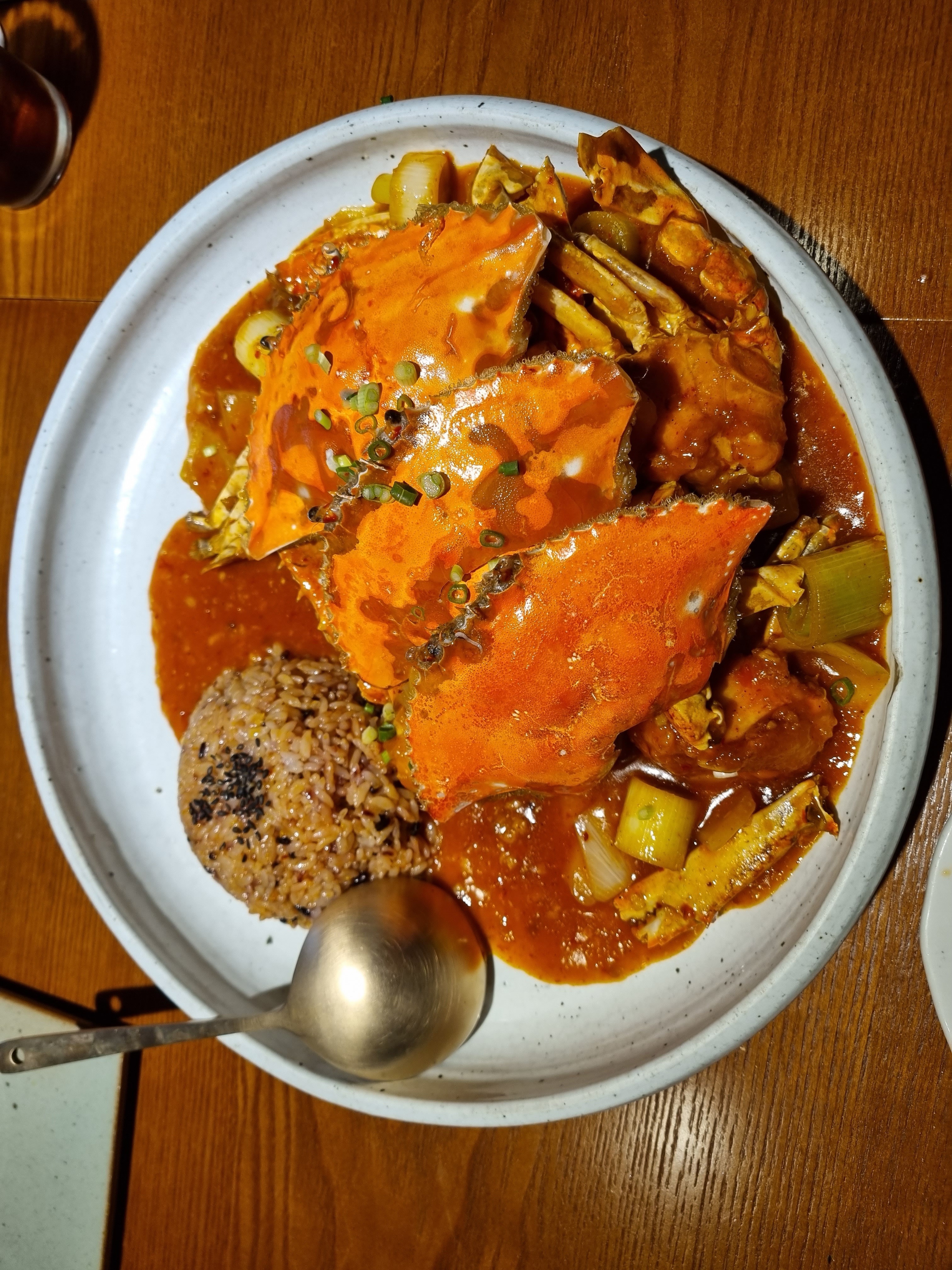 한국 서울 홍대입구역 주변 퓨전 한식당 민스키친 연희점