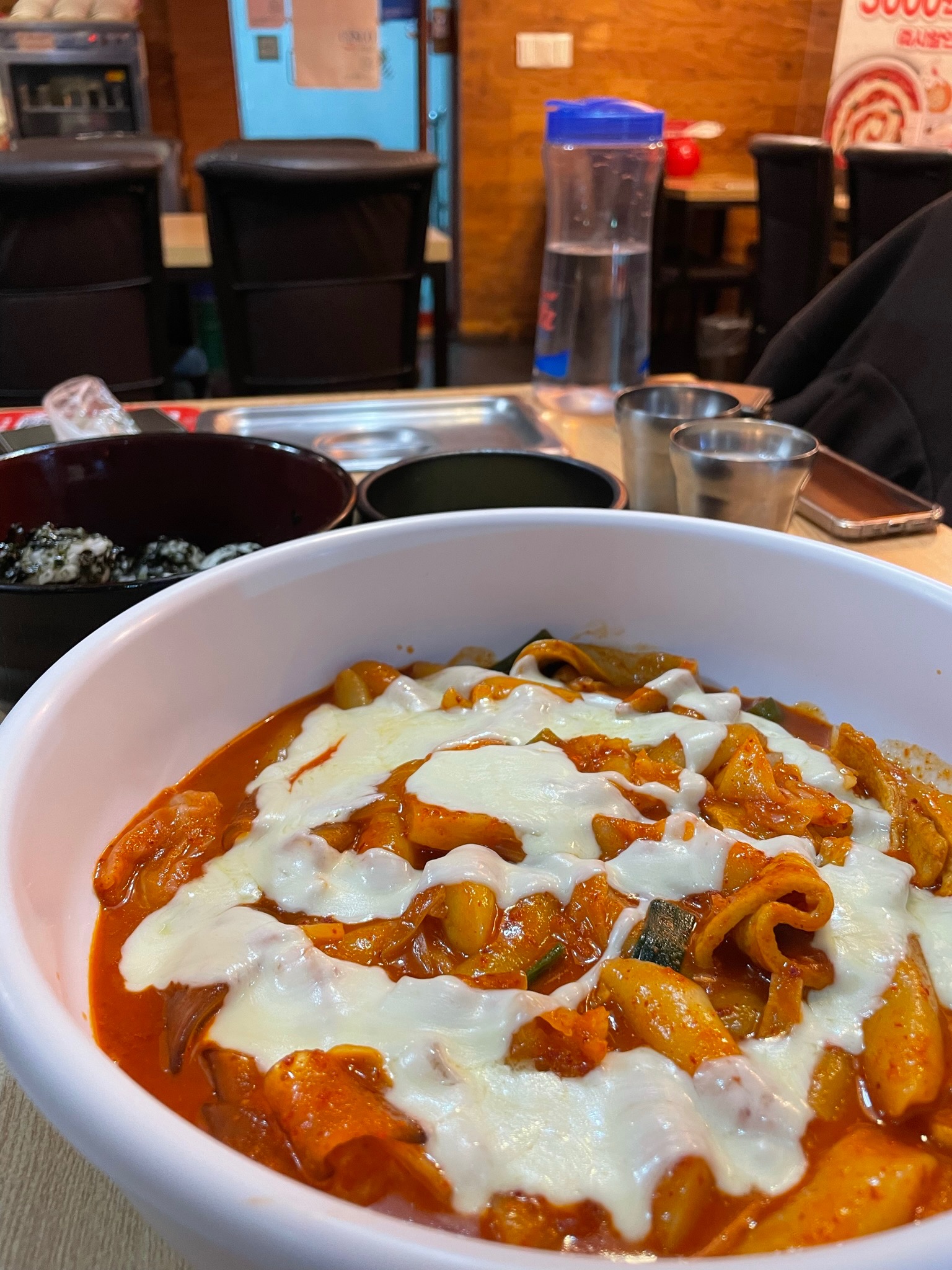 오랜만에 엽떡이 먹고 싶어 방문했어요! - 천호동 맛집 동대문엽기떡볶이 천호로데오점