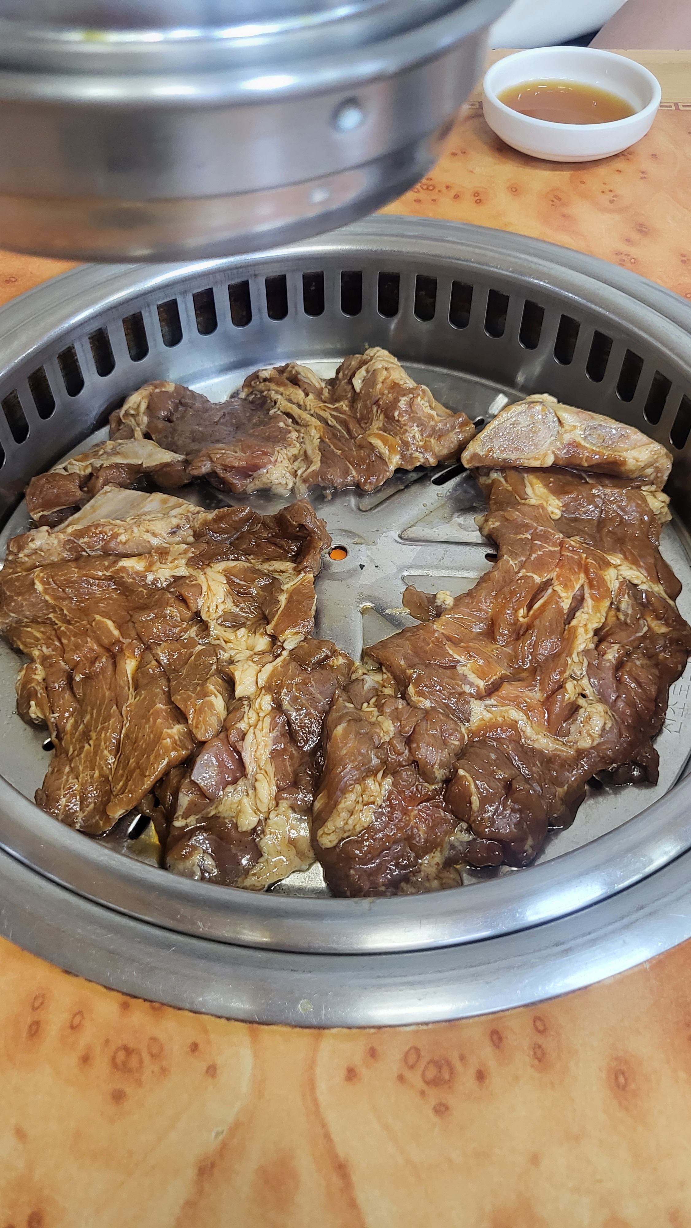 갈비랑 삼겹살먹었는데 맛있어요 - 경포대 맛집 경포가든