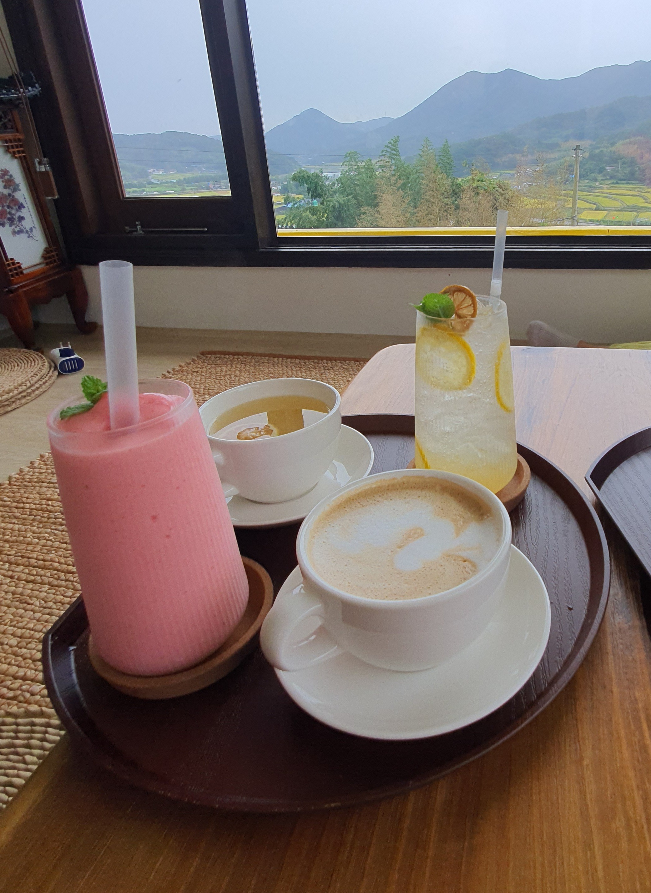 금촌103의 다양한 음료