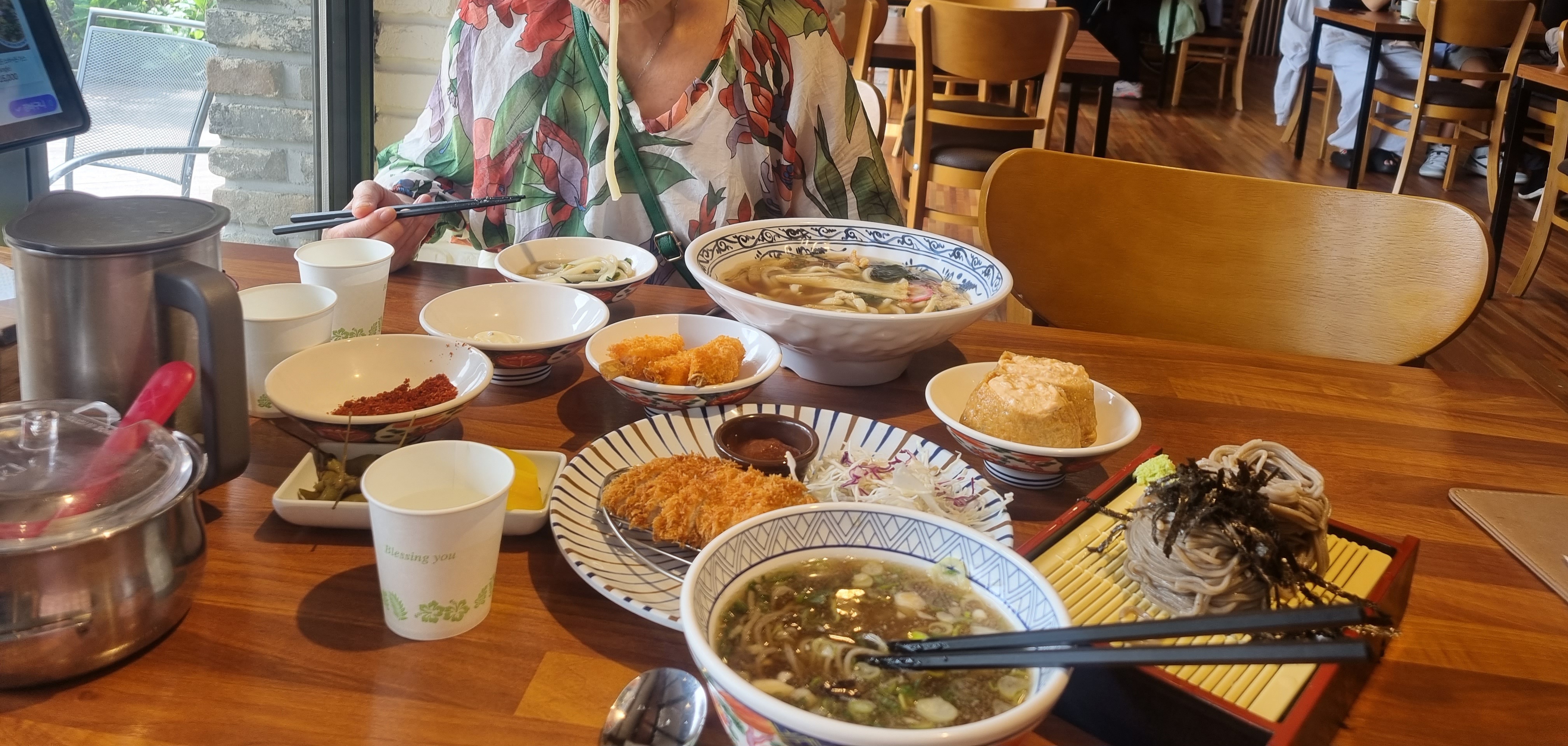 추석명절에 엄니모시고 정원에 들렸다가 - 천안 목천 맛집 삼동소바 아름다운정원화수목점