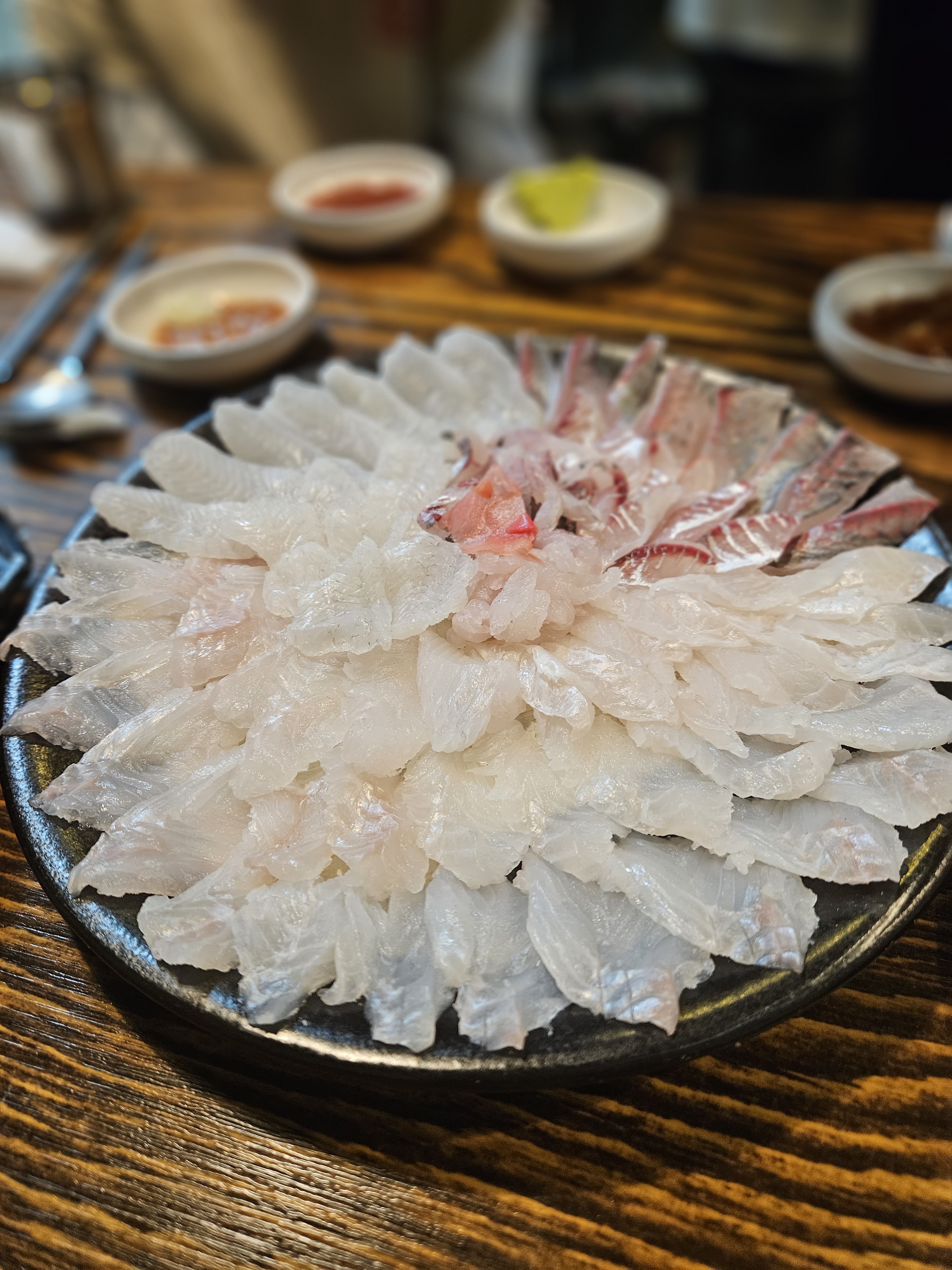 자연산 회(이름생각안남)먹었는데 입에서 살살 녹았어요!ㅋㅋ - 송정 맛집 상무네횟집