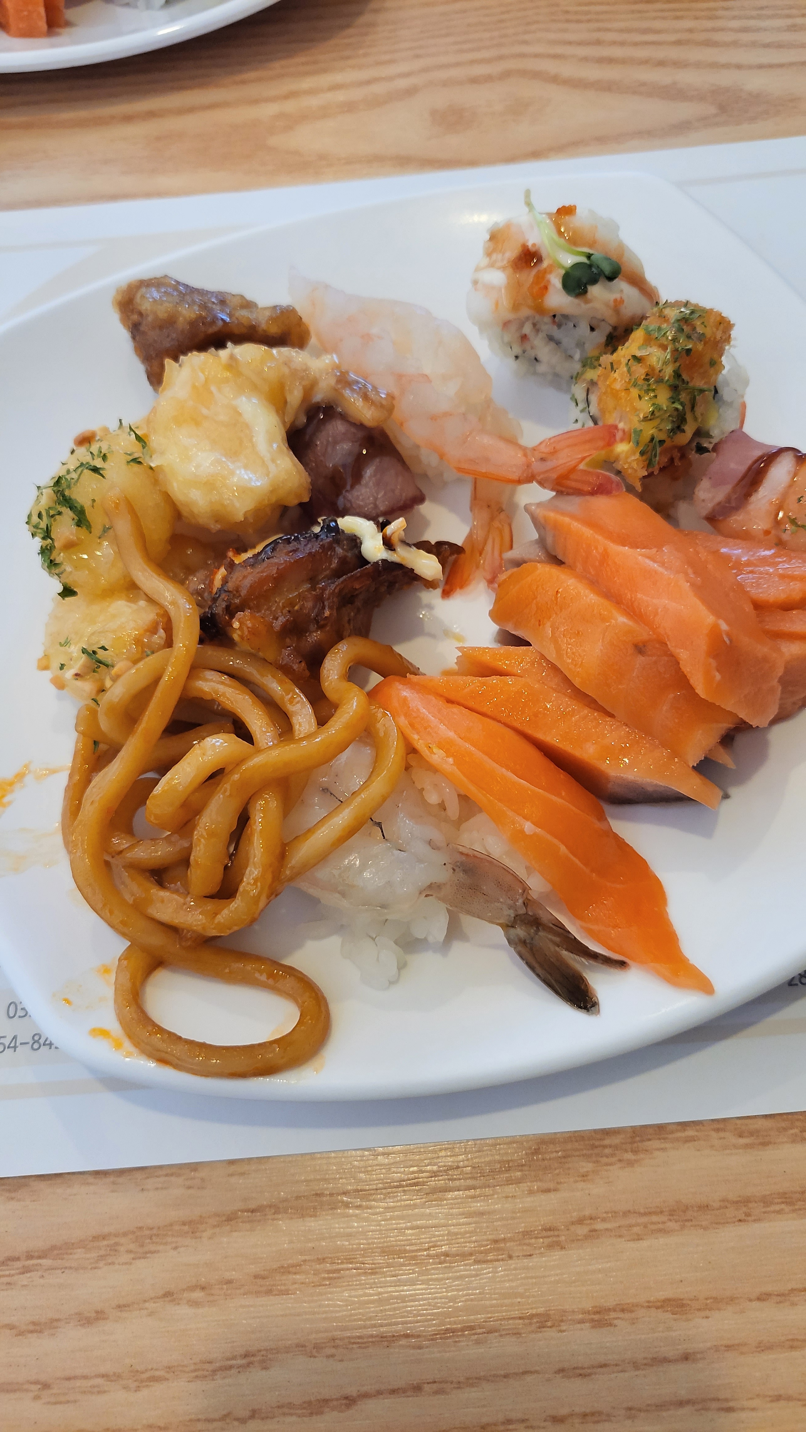 크림새우...미쳤습니다 원래 칠리새우가 있던데 바뀌어서 넘 행복해요 - 제천 맛집 다이닝원 제천점