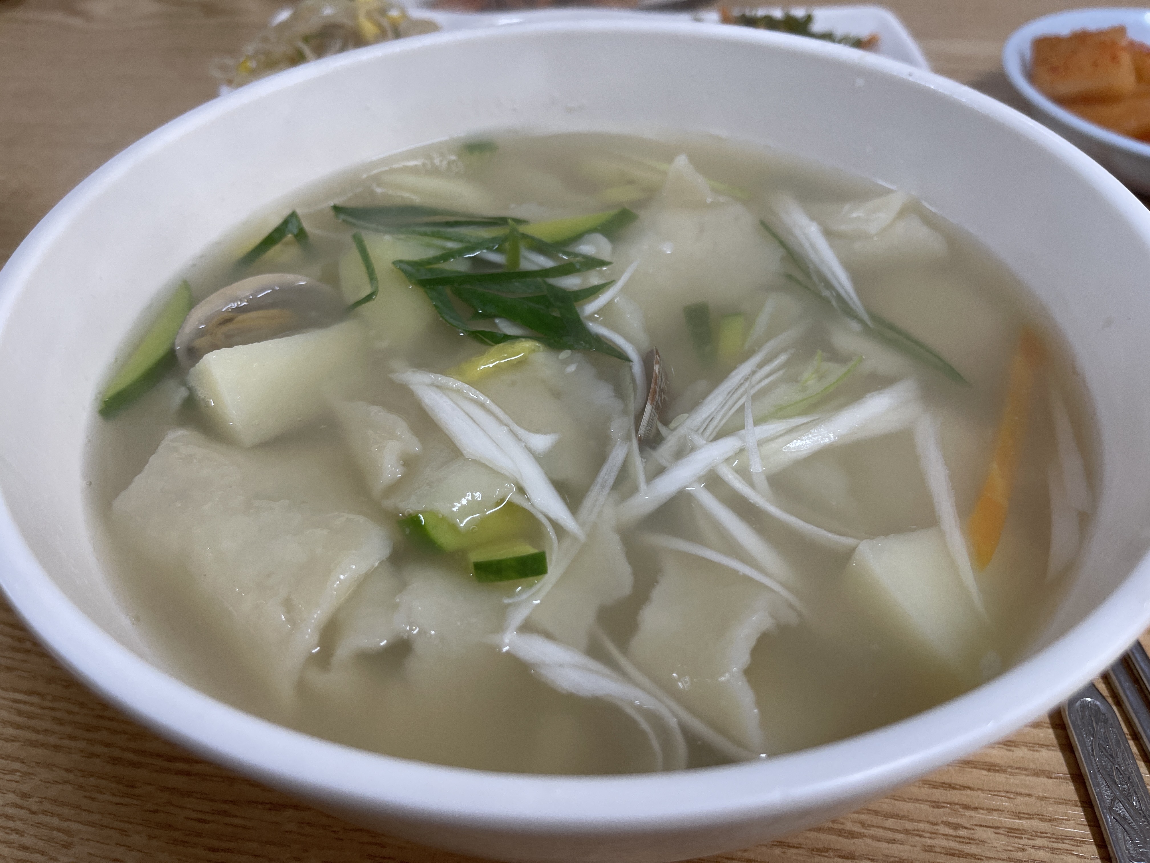 [양평역 맛집 쌍둥이손칼국수] 직접 가본 로컬 리뷰