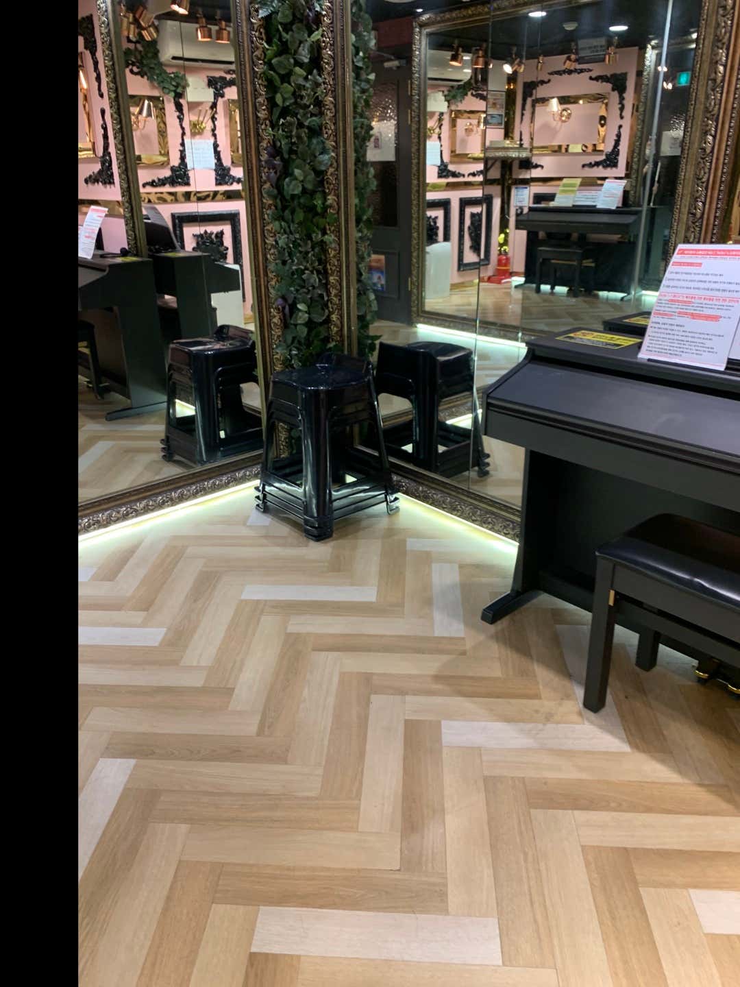 2번째 스튜디오 사진