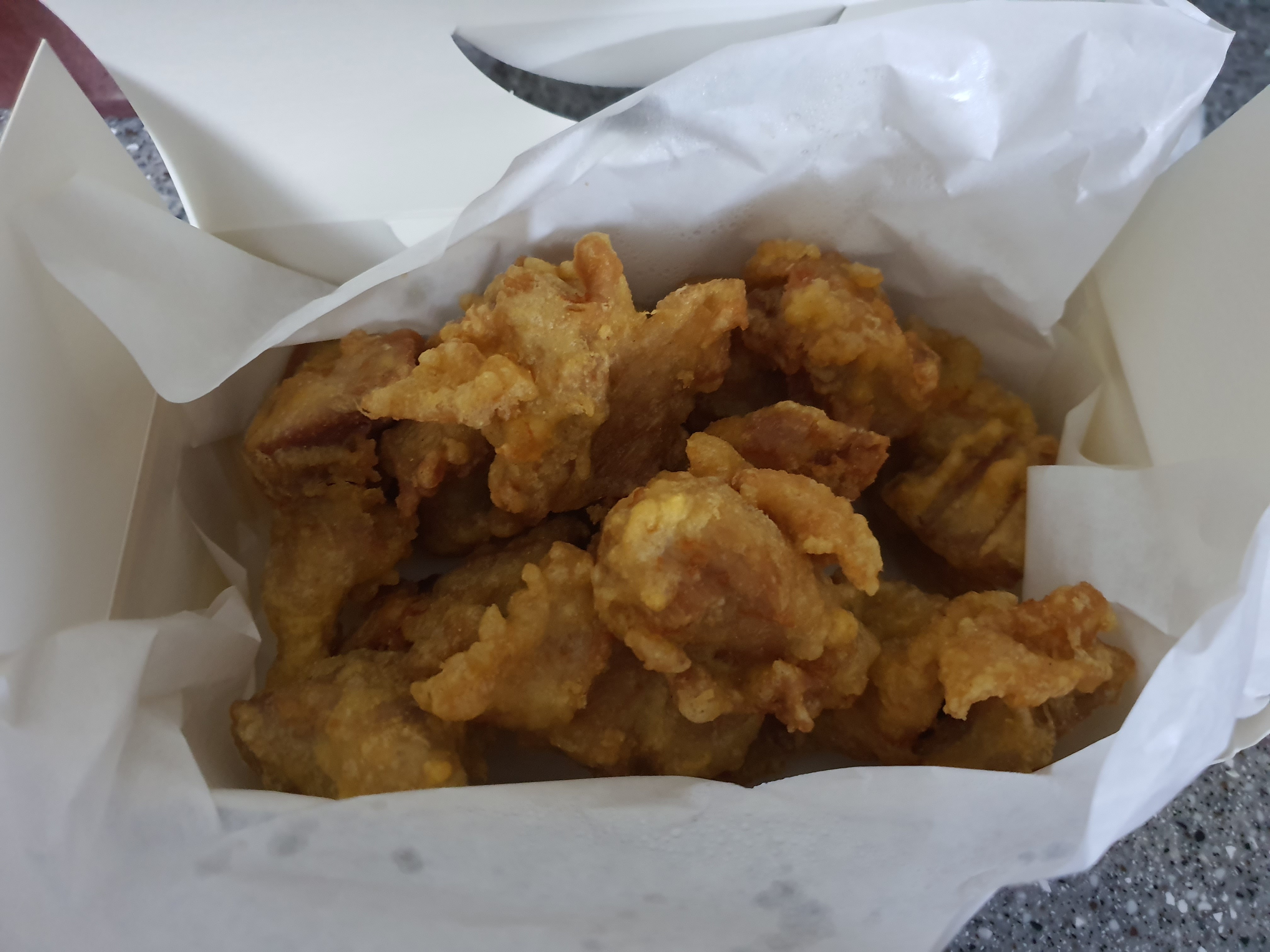 [경리단길 맛집 치킨플러스 이태원점] 직접 가본 로컬 리뷰