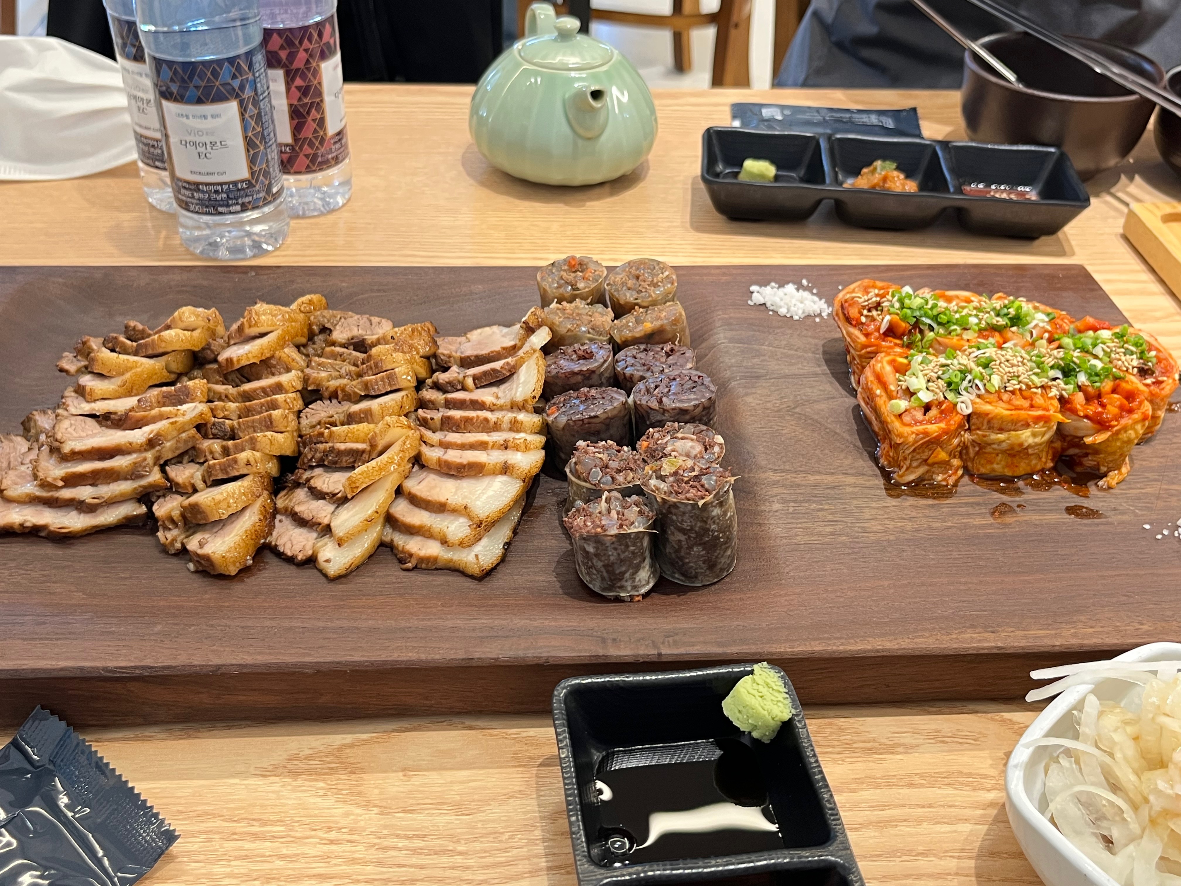 맛있어요ㅎㅎㅎ 보쌈은 그냥 말할 필요도 없고 - 송정 맛집 대건명가 송정플래그샵 1호점