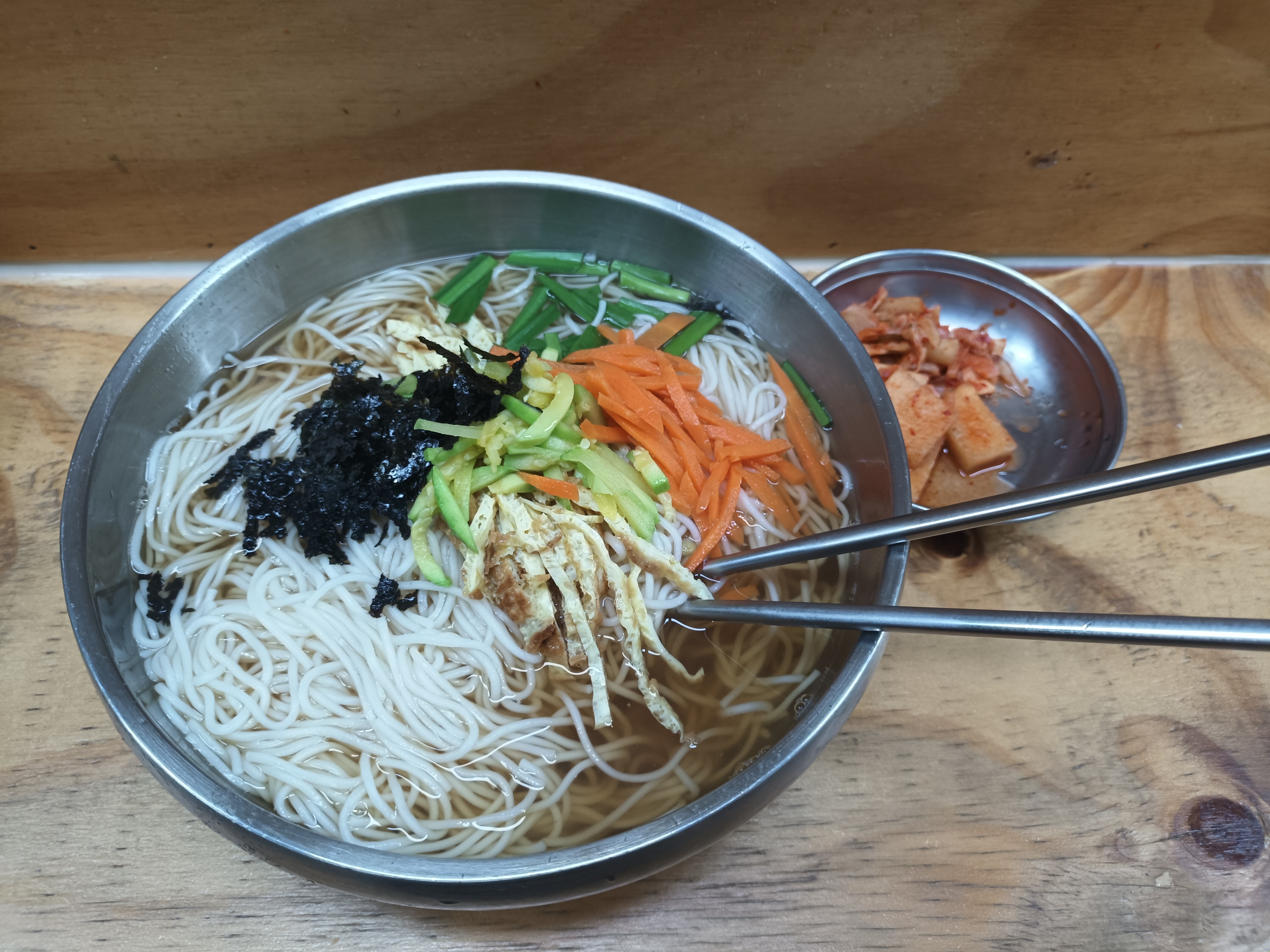  서울시 용산구 효창동 맛집 국수집