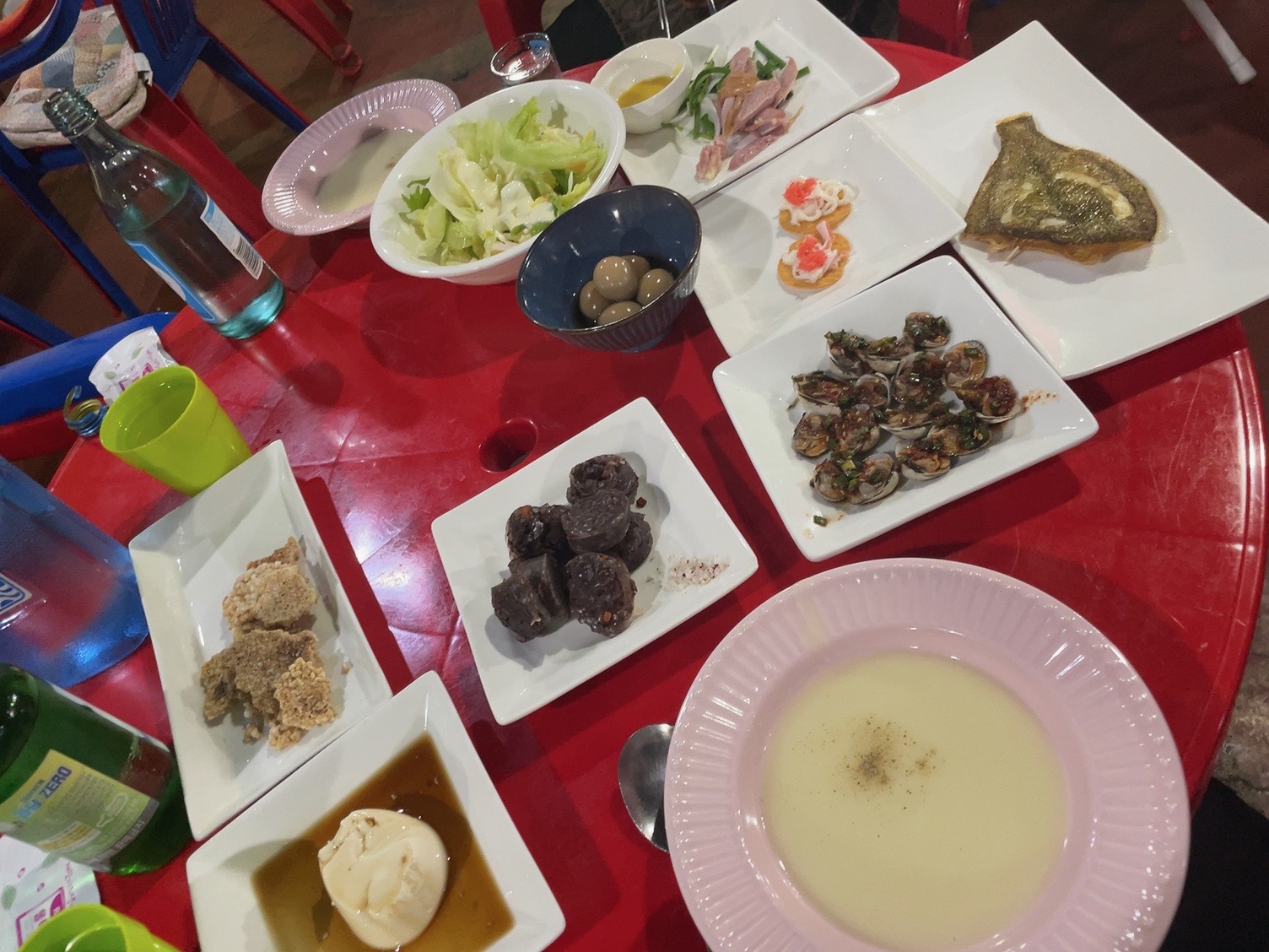 차이나타운 축제 가봤다가 처음으로 갔는데 기본 안두가 어마어마하게 나와서 먹다가 소주 너무
