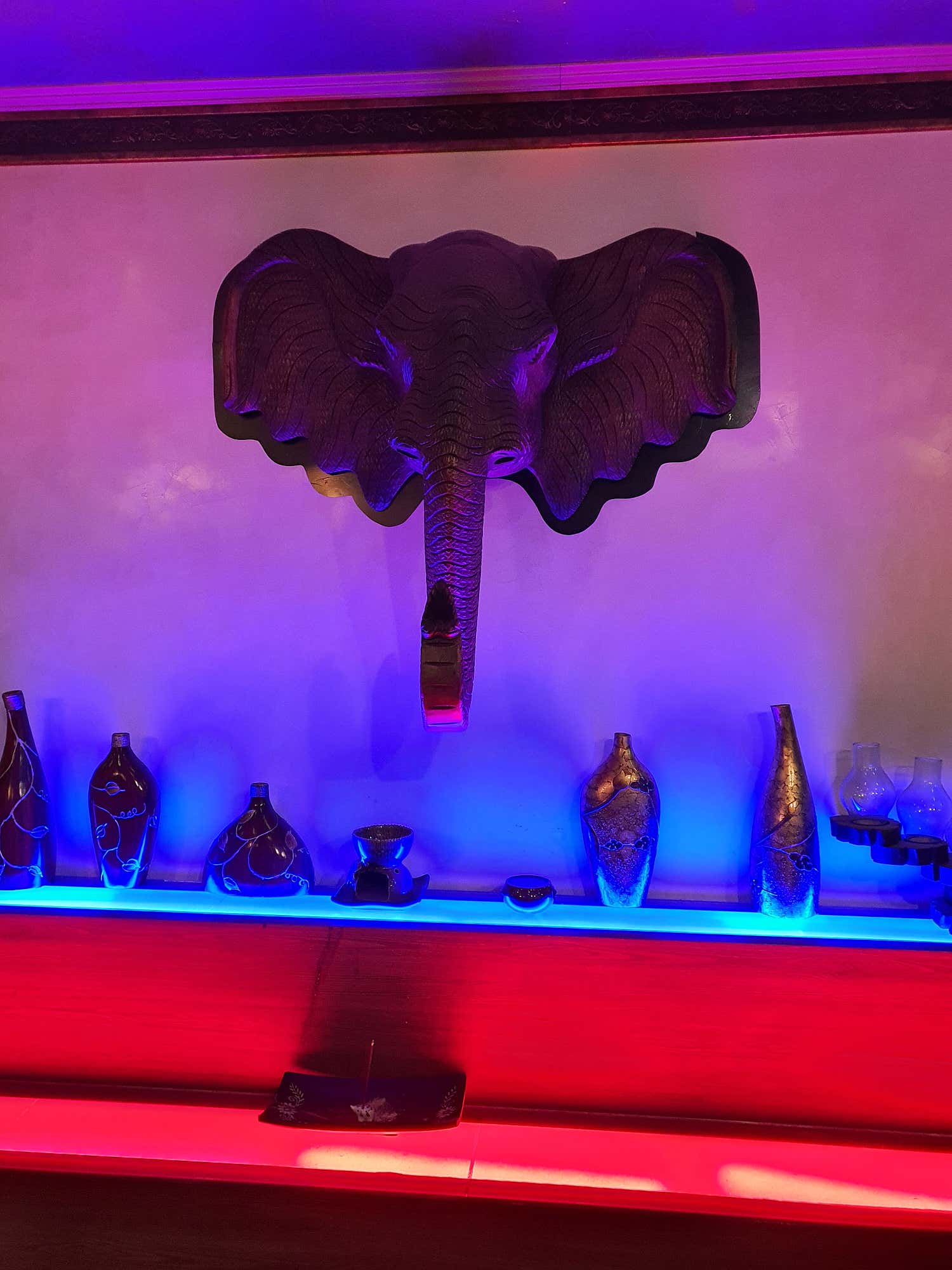 블루타이 (논현역) 매장 사진 2