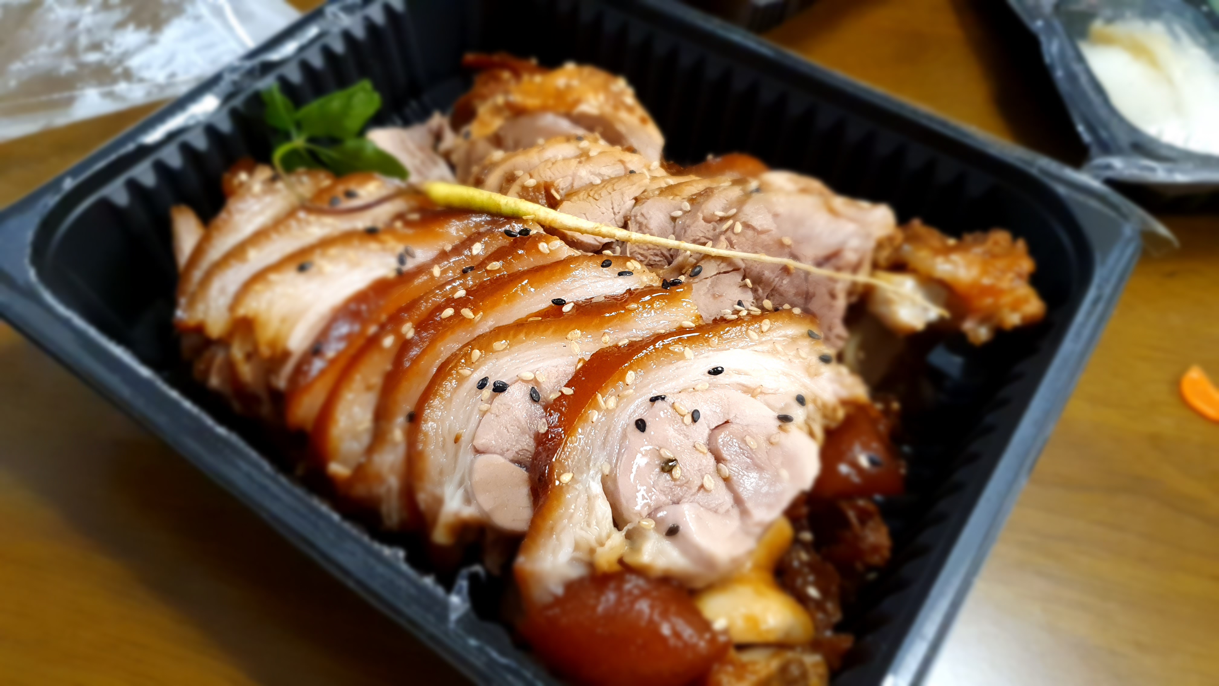 불당동 족발맛집 지구대표족발~~야들야들하고 쫀득한 족발. 냄새 전혀나지않고 당일 삶은 맛있