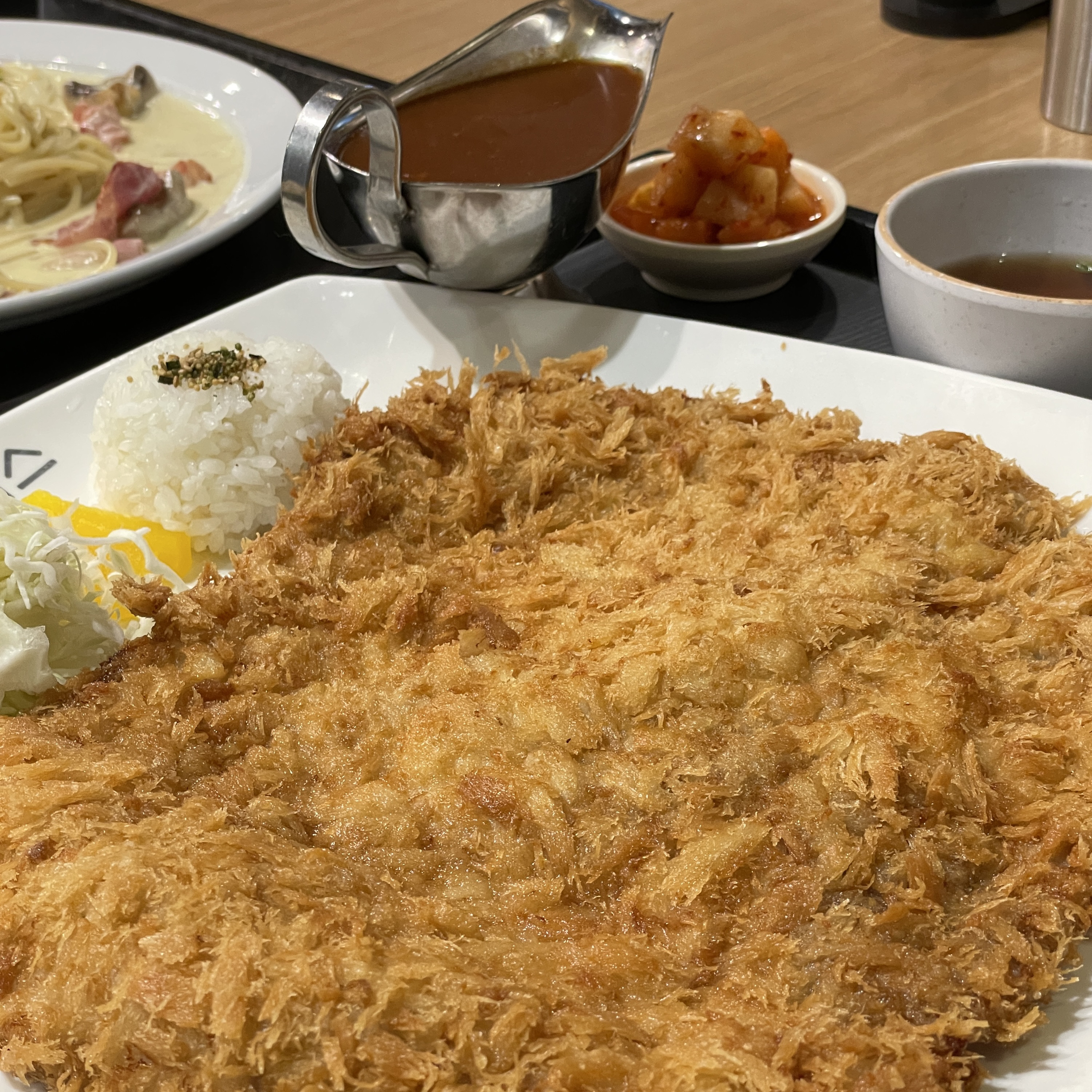 예전에 먹었던 홍익돈까스가 생각나서 정말 오랜만에 방문해봤는데요. - 광주 상무지구 맛집 홍익돈까스 광주상무점