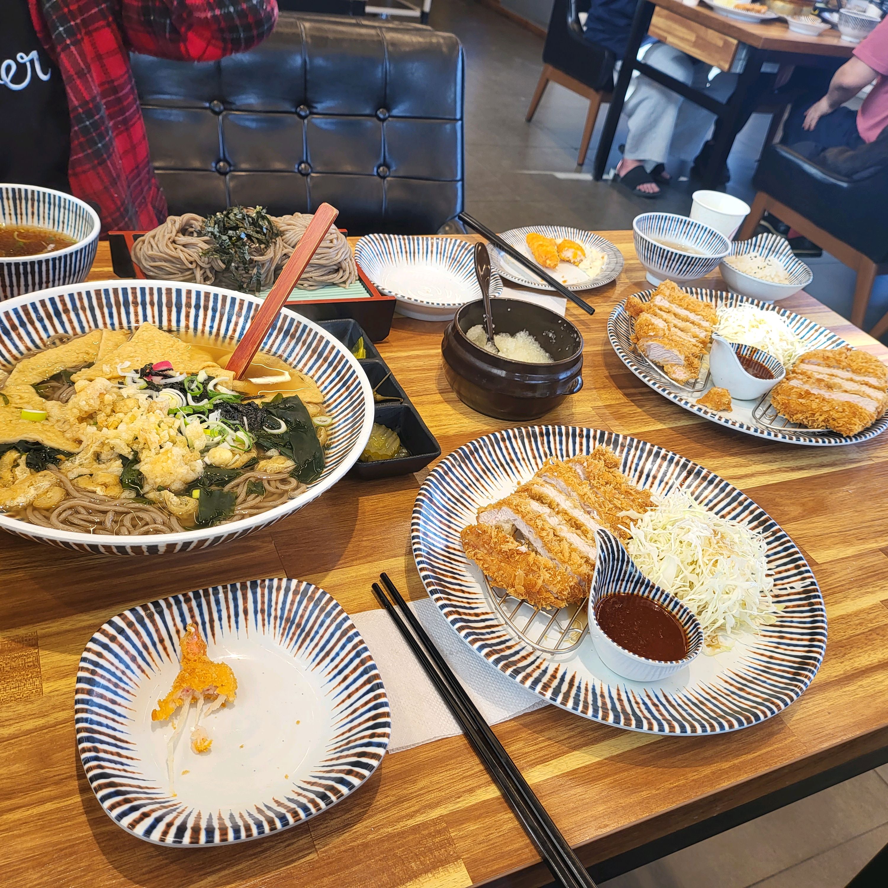 지나가는길 소바가 먹고싶어 들어갔는데 - 용인 공세동 맛집 삼동소바 공세점