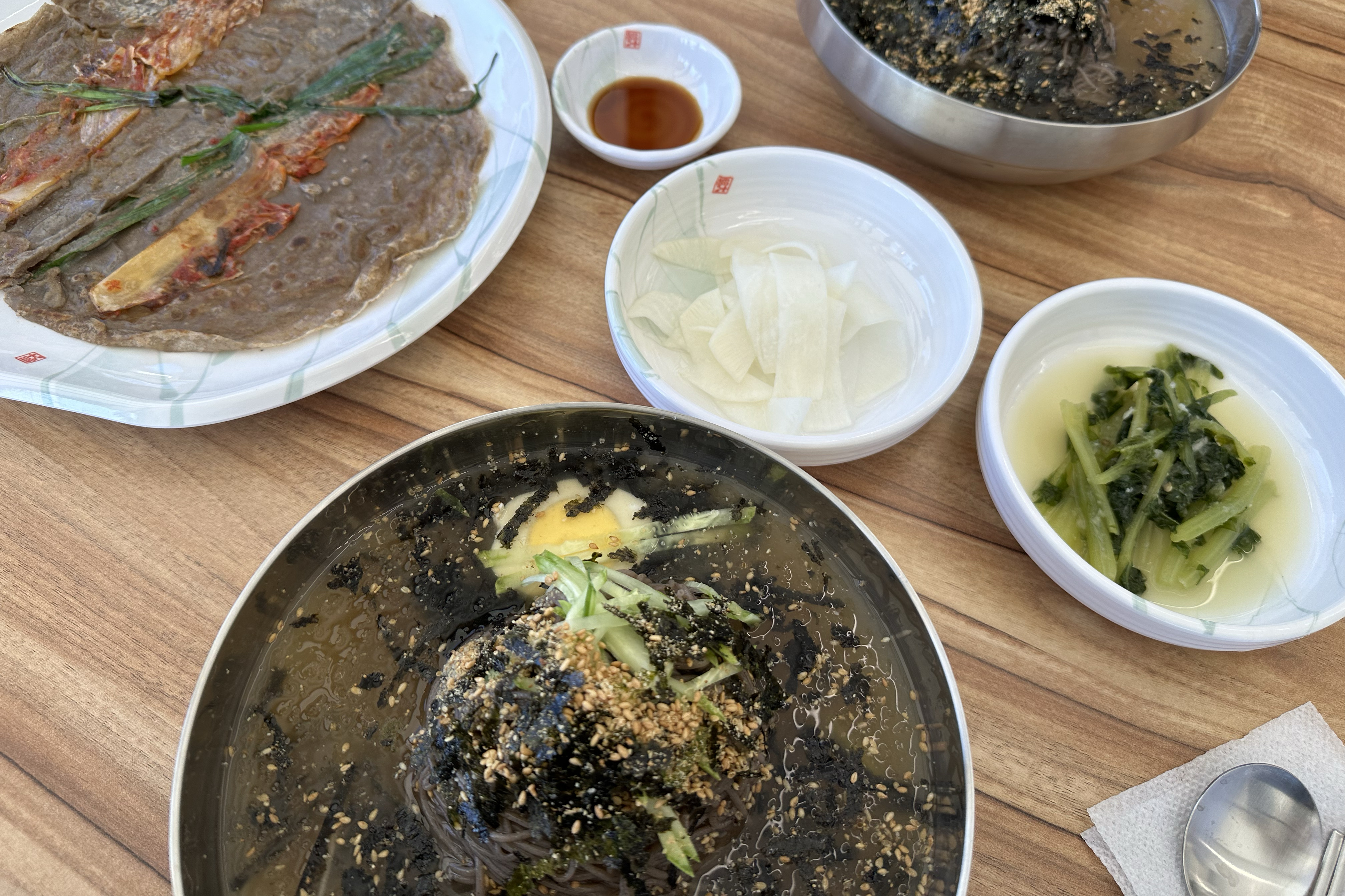 올해 초 화재로 잠시 문 닫으셨다가 가게 새로오픈하셨다고 하네요😳 - 경포대 맛집 남향막국수 본점