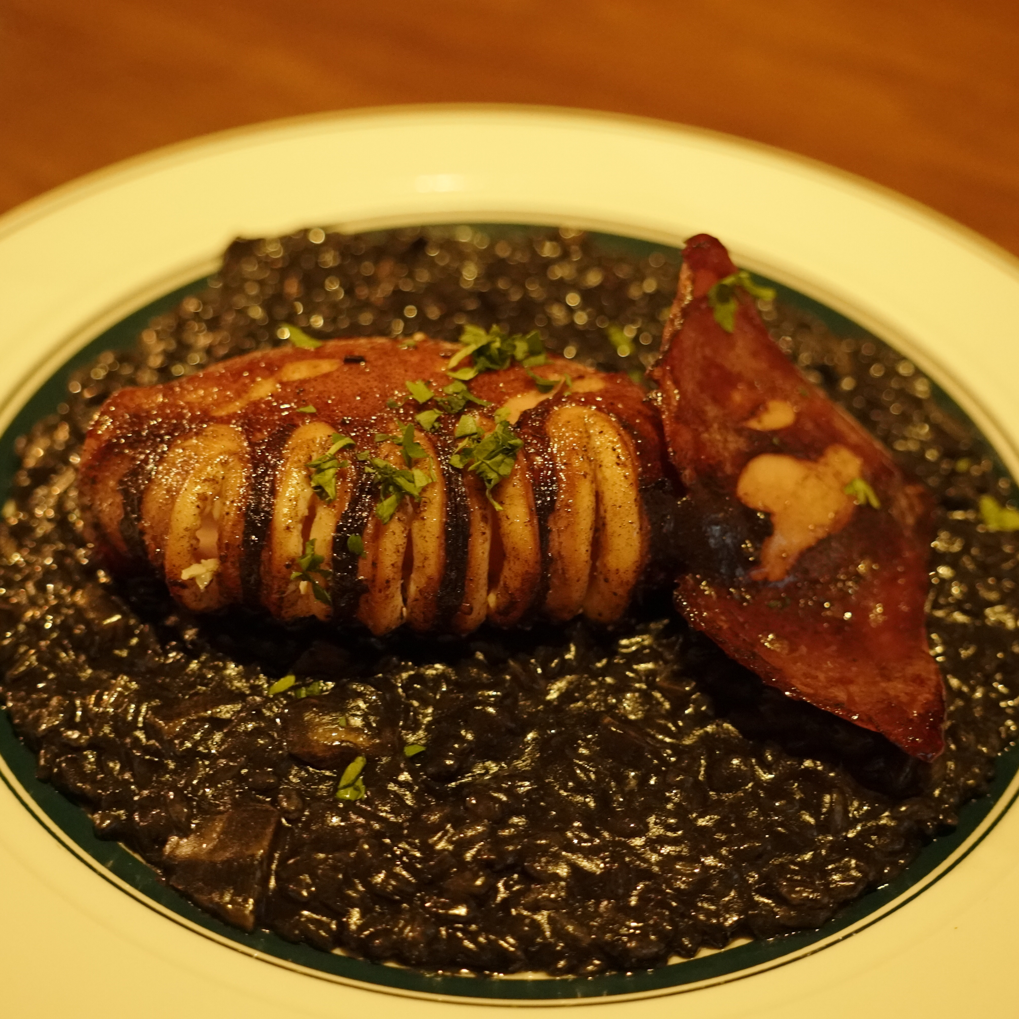 연말 데이트로 다녀왔습니다 ㅎㅎ 먹물리조트가 진짜 맛있었고, 크리스마스 느낌 제대로 날 수