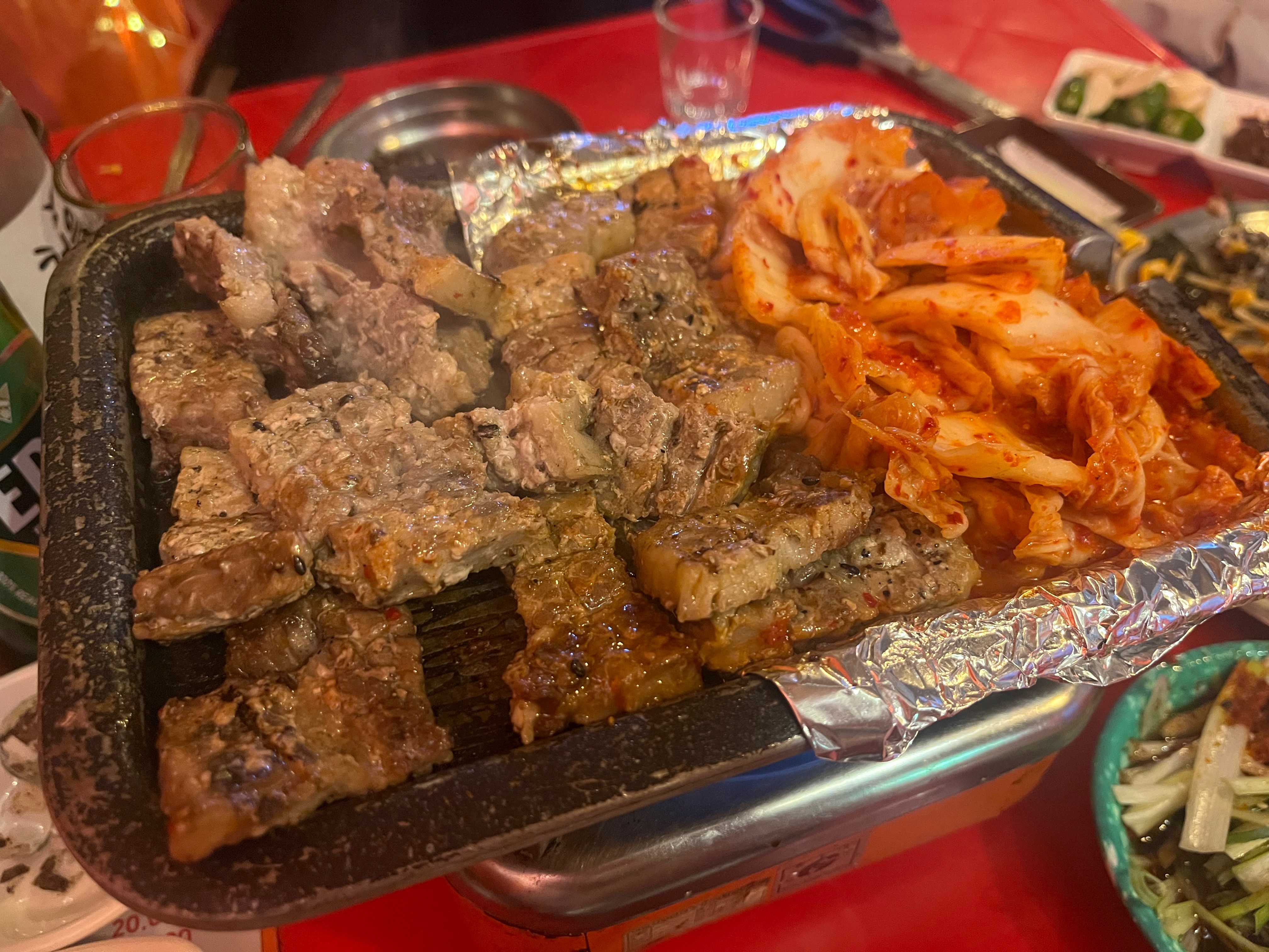 포장마차 감성 제대로인 권선동 맛집 캠핑포차 완전 추천합니다! 가게 분위기도 너무 정감있고