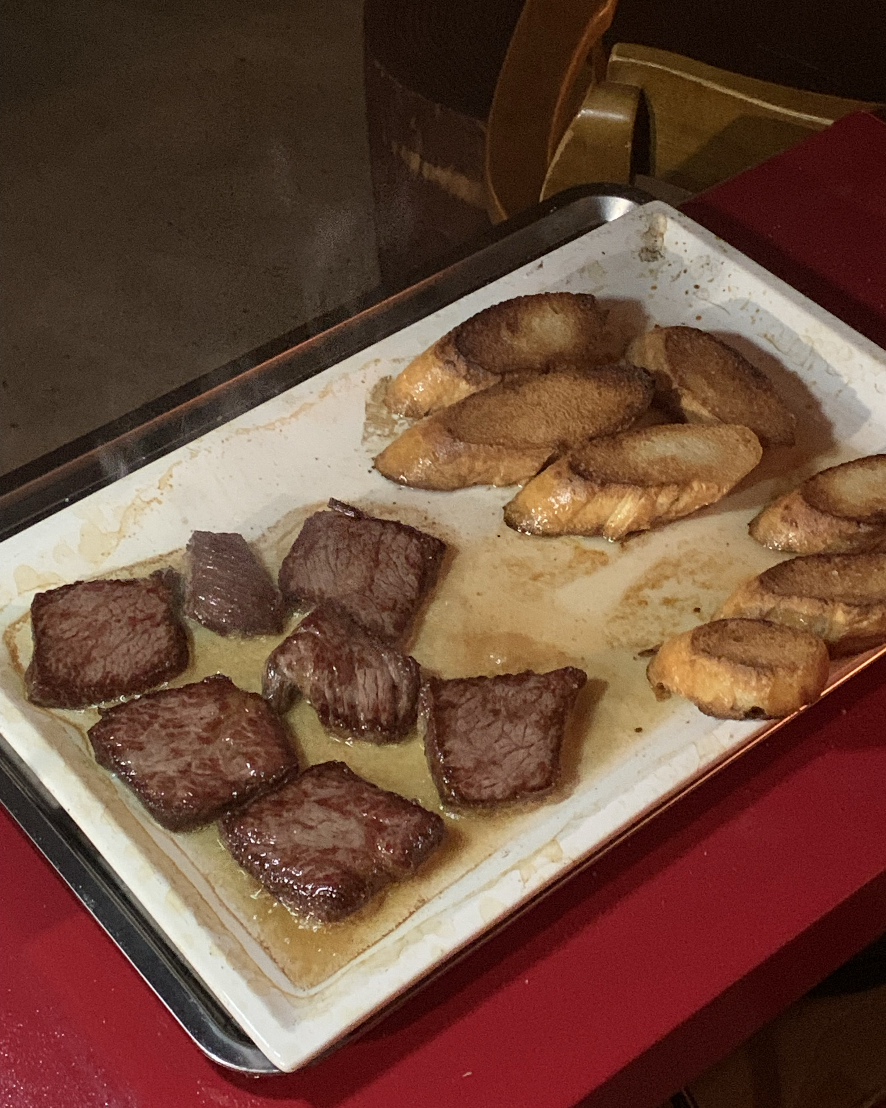 [경리단길 맛집 여인숙] 직접 가본 로컬 리뷰