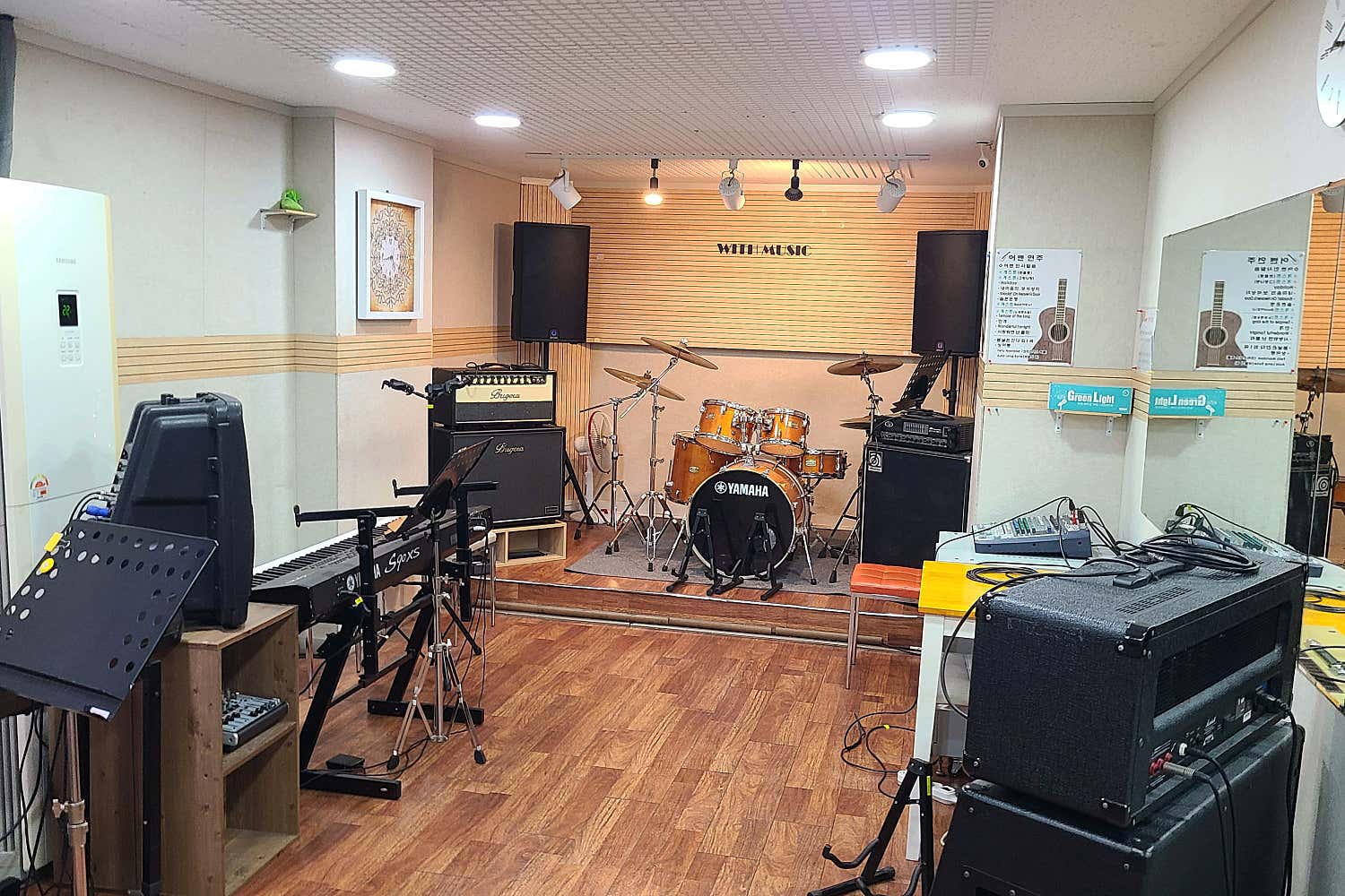 2번째 스튜디오 사진