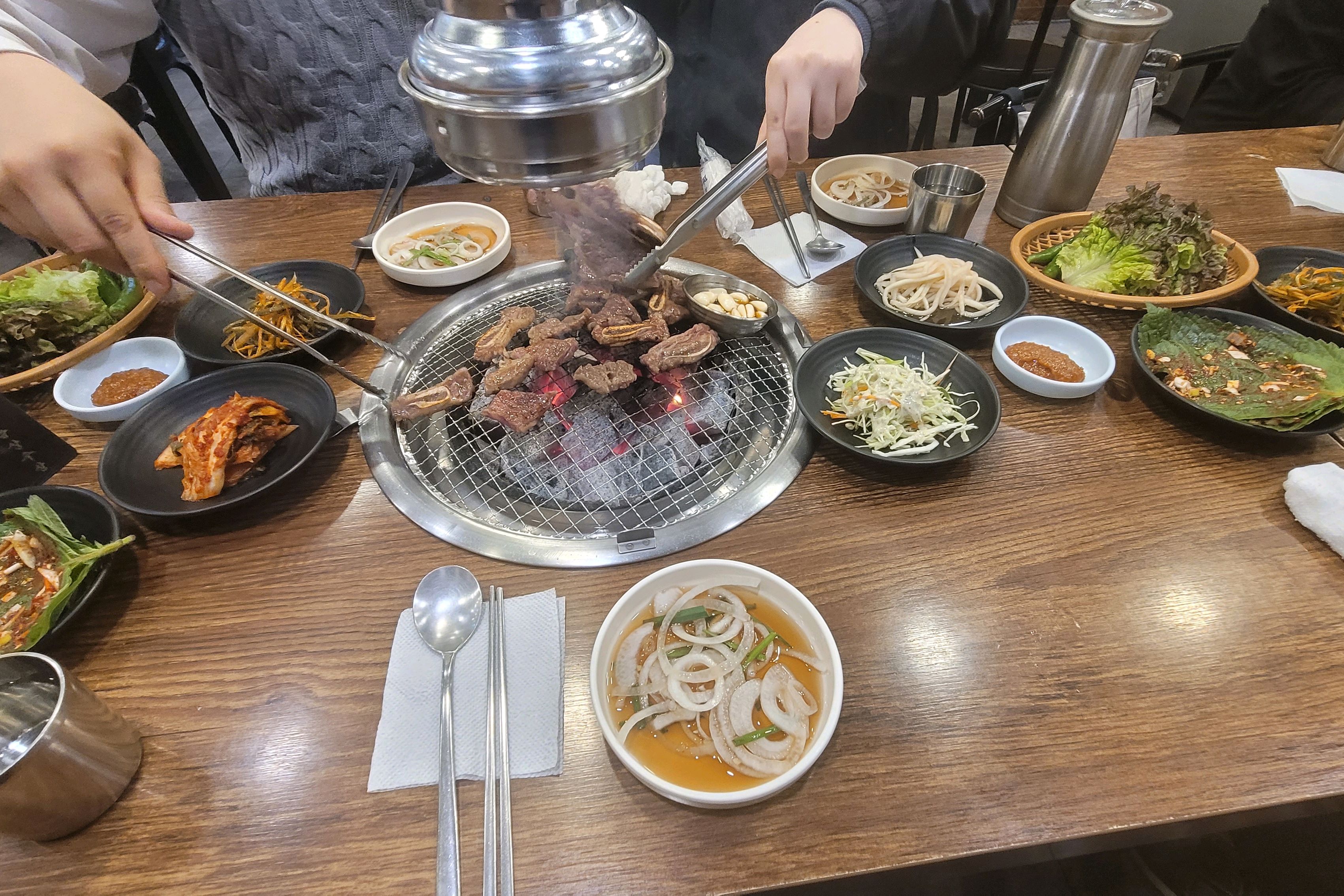  남영역 숯불 갈비구이 성원참숯불갈비