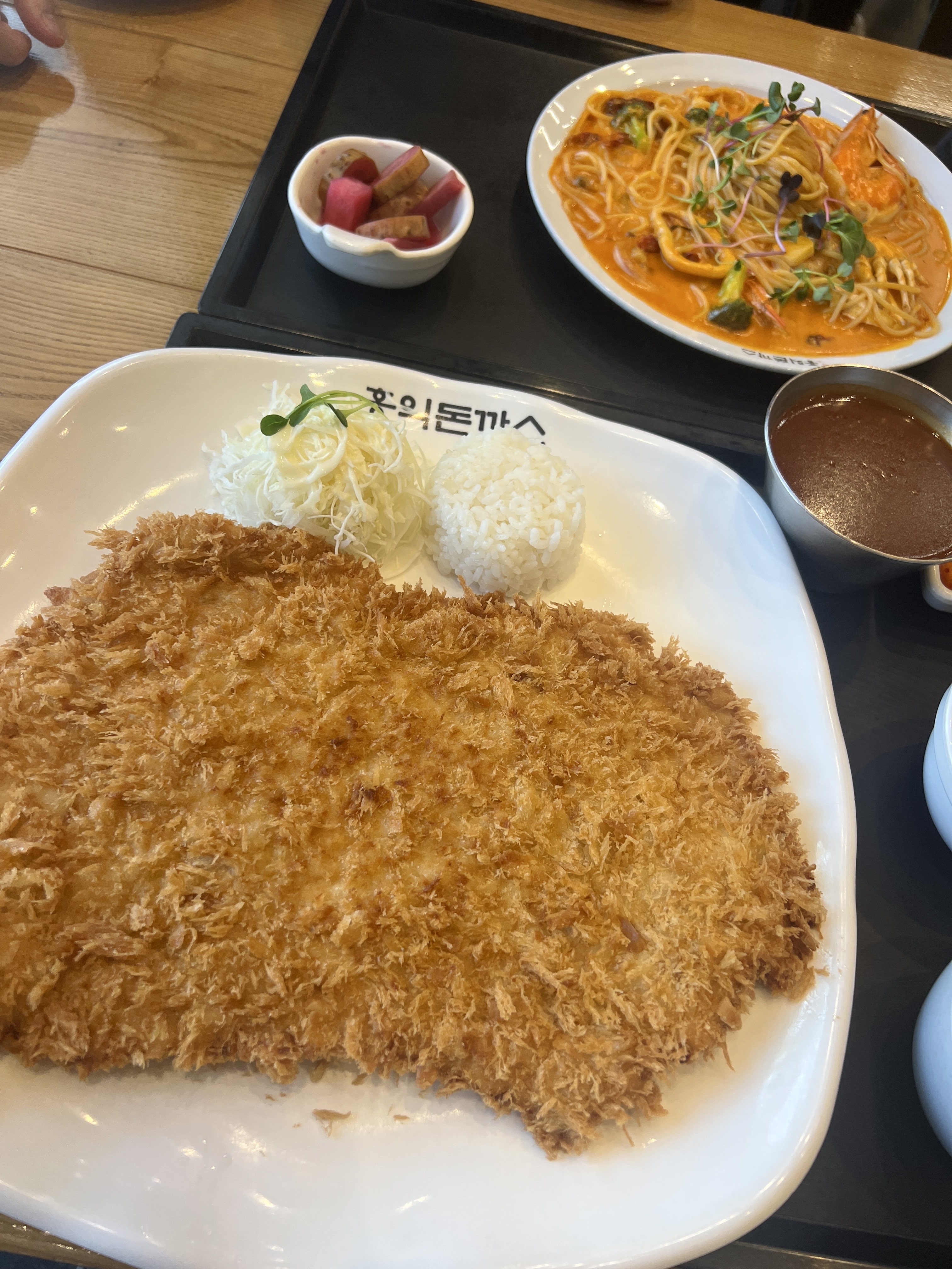 옛날돈까스 먹고싶어서 온 홍익돈까스 - 용인 수지 맛집 홍익돈까스 수지점