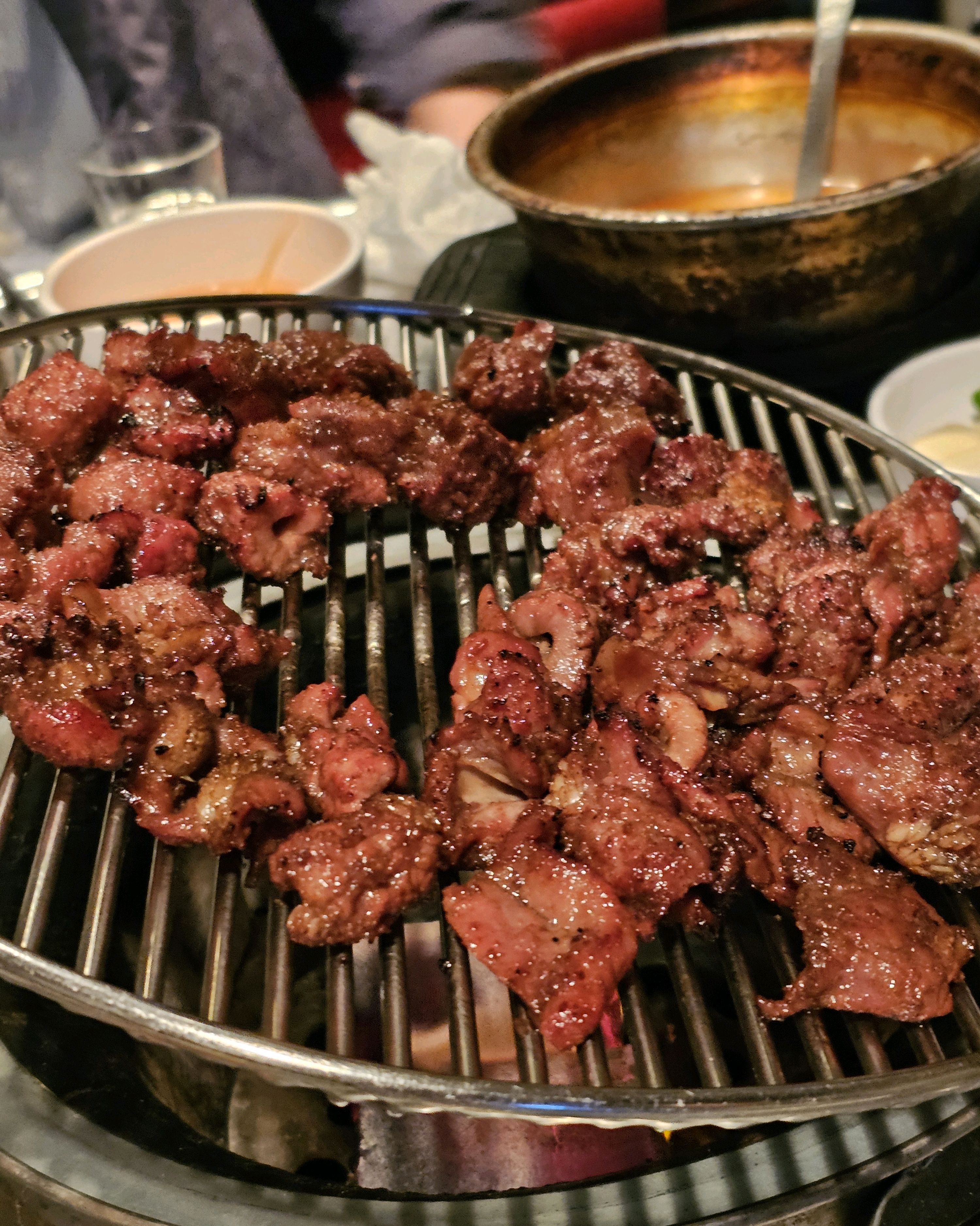  한국 서울 남부터미널역 주변 라면 전문점 진오돌뼈 교대점