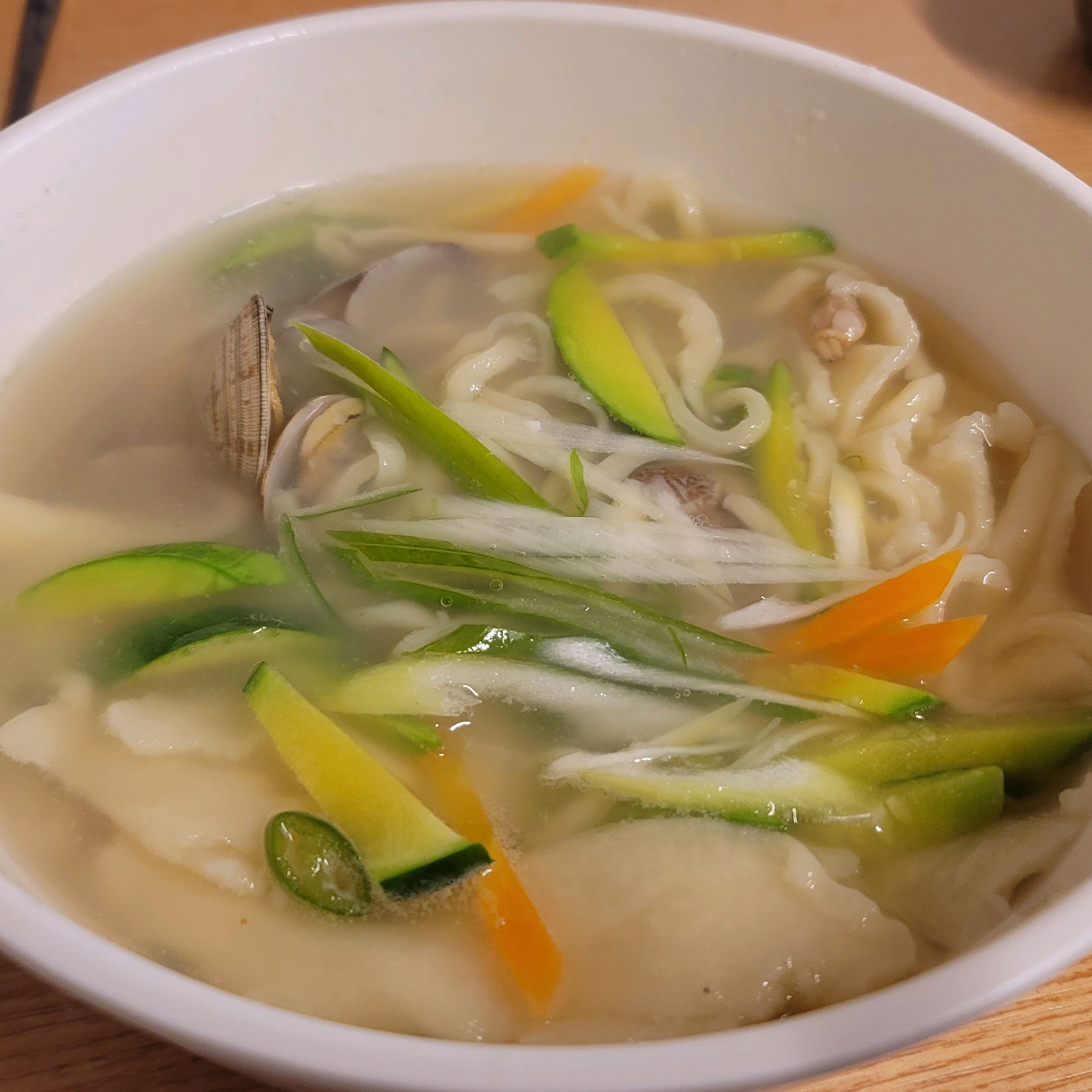 [양평역 맛집 쌍둥이손칼국수] 직접 가본 로컬 리뷰