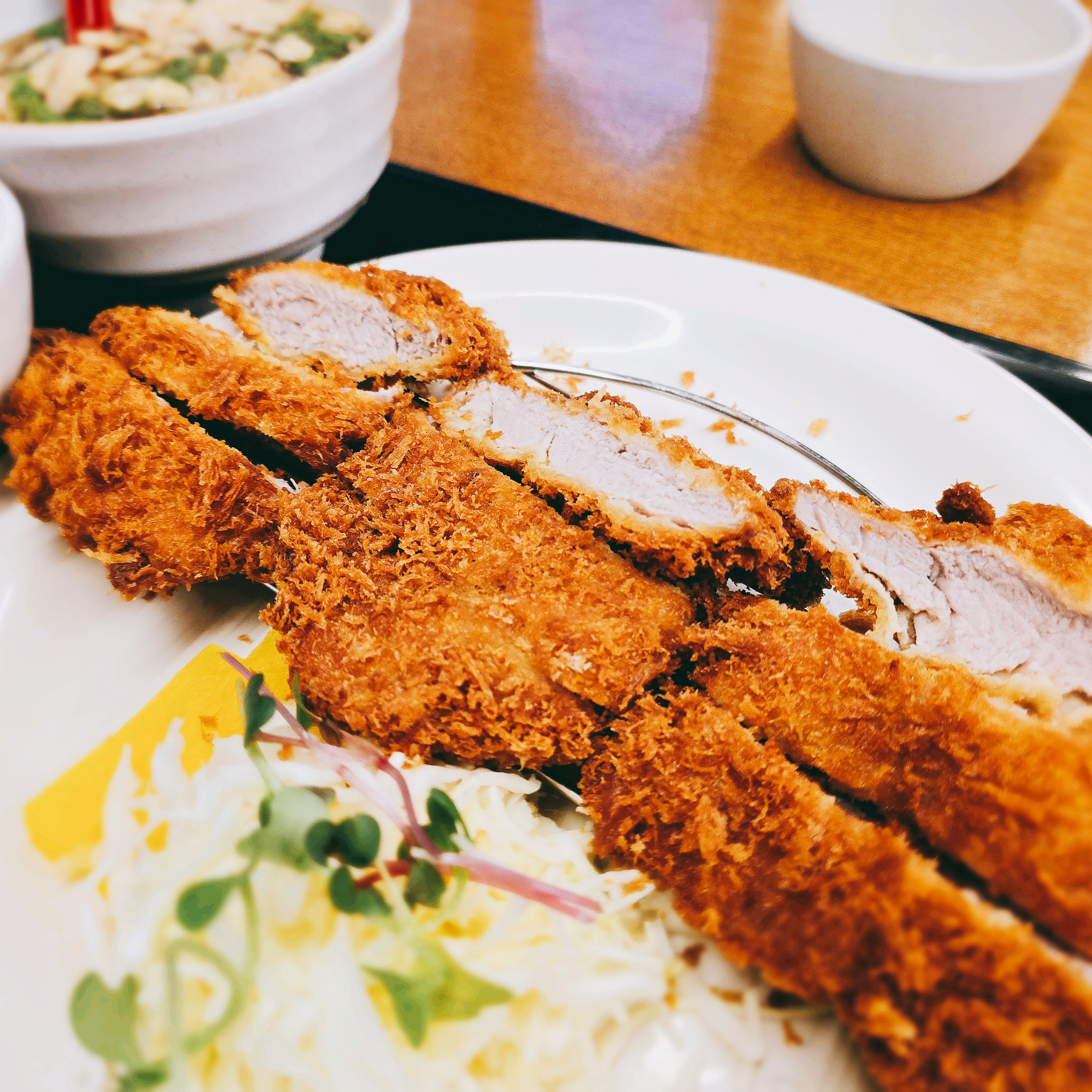 깍두기 맛집! - 서산 호수공원 맛집 홍익돈까스 서산점