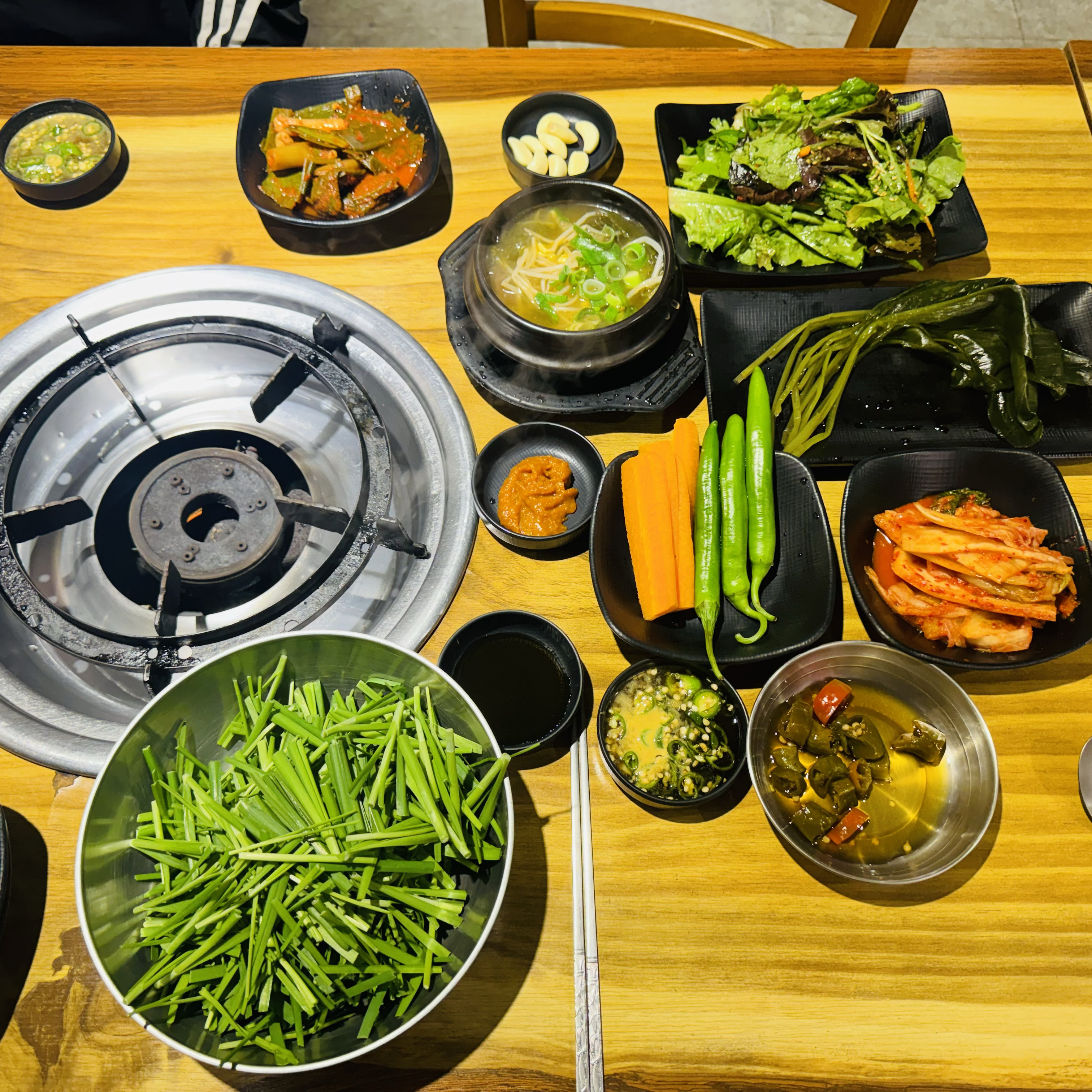 옥돌양곱창구이 가서 곱창과 대창 그리고 볶음밥을 먹었어요, 아기의자도 구비되어있어서 너무 