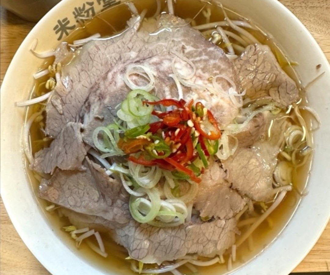 미분당 본점도 가봤는데 전 여기가 더 맛있는 것 같아용 ㅠㅠ 사장님도 친절하세요 교회갔다오