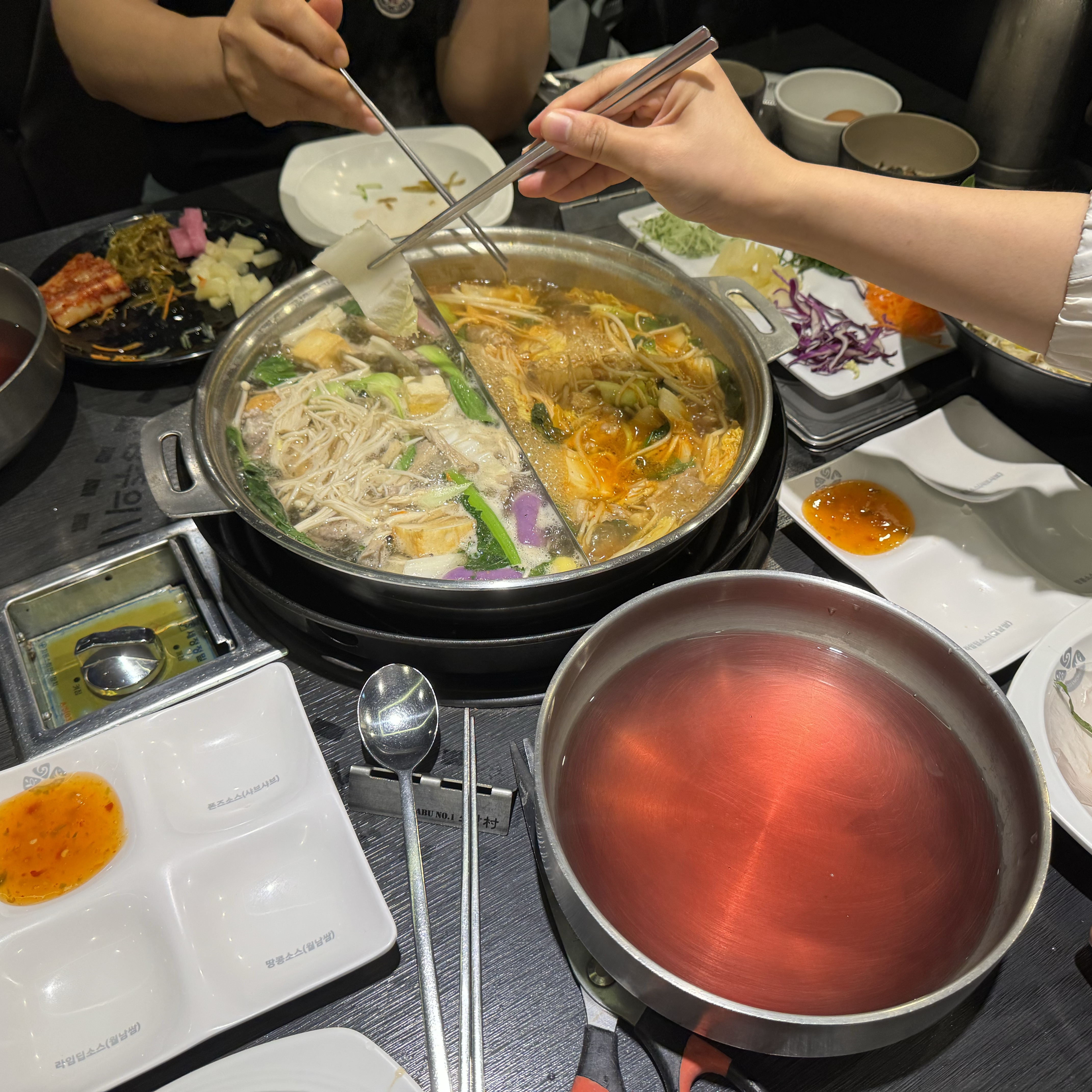 오픈런 성공~ 울 엄마가 제일 좋아하는 샤브샤브 집이에용◡̈ - 전주 효자동 맛집 소담촌 전주효자점