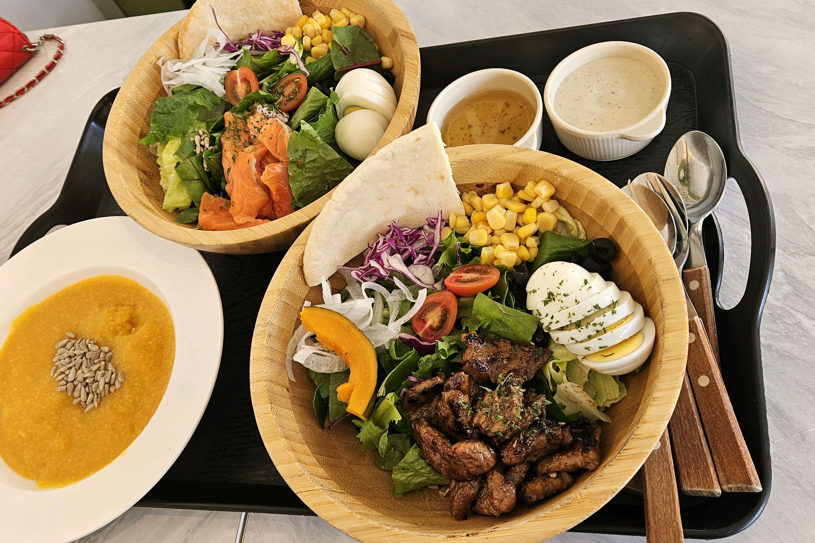 
금천구청역식당 샐러데이즈 금천구청역점