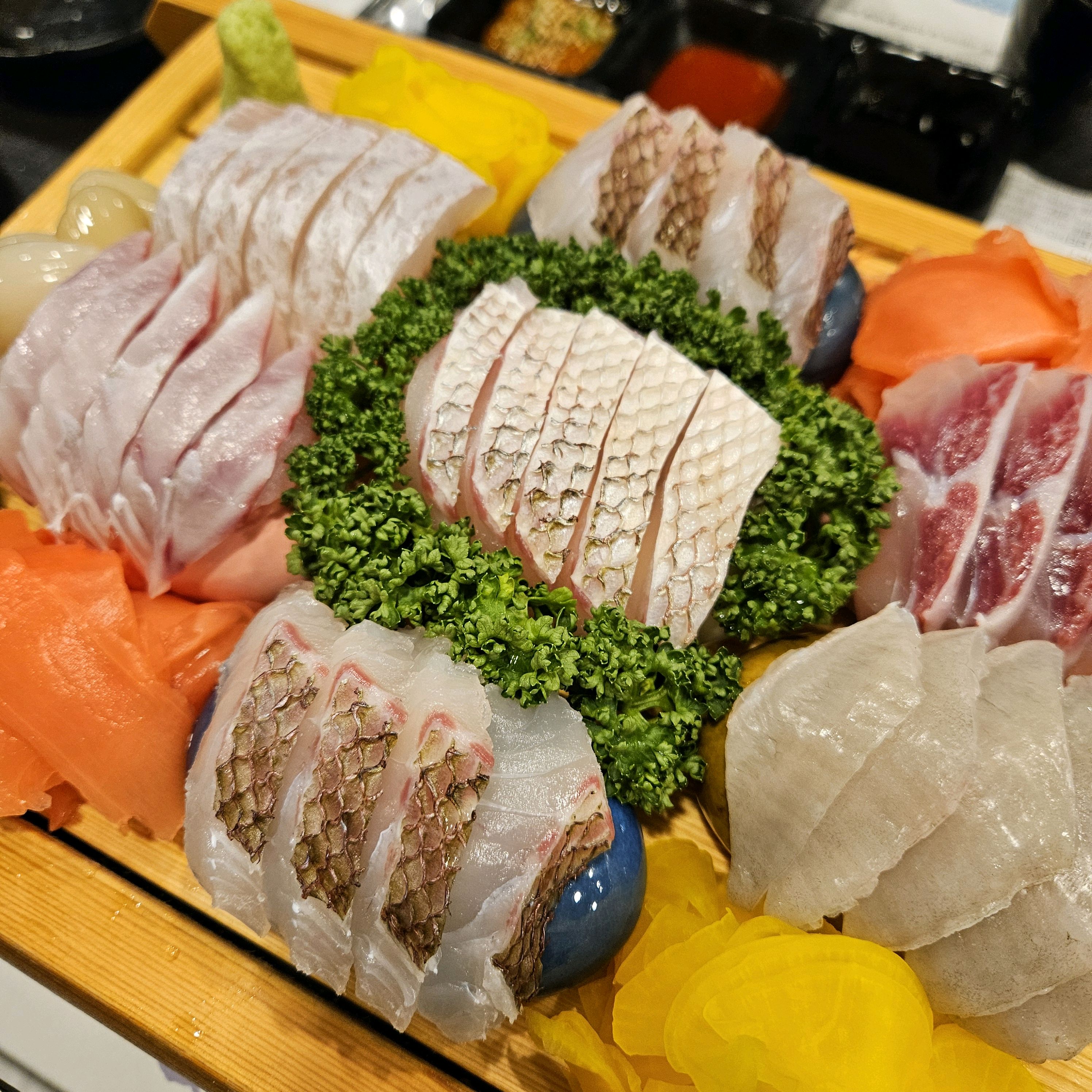인계동 숙성회 맛집으로 유명한 물고기자리 인계점 방문했어요! 숙성회 2인 주문했는데 숙성회