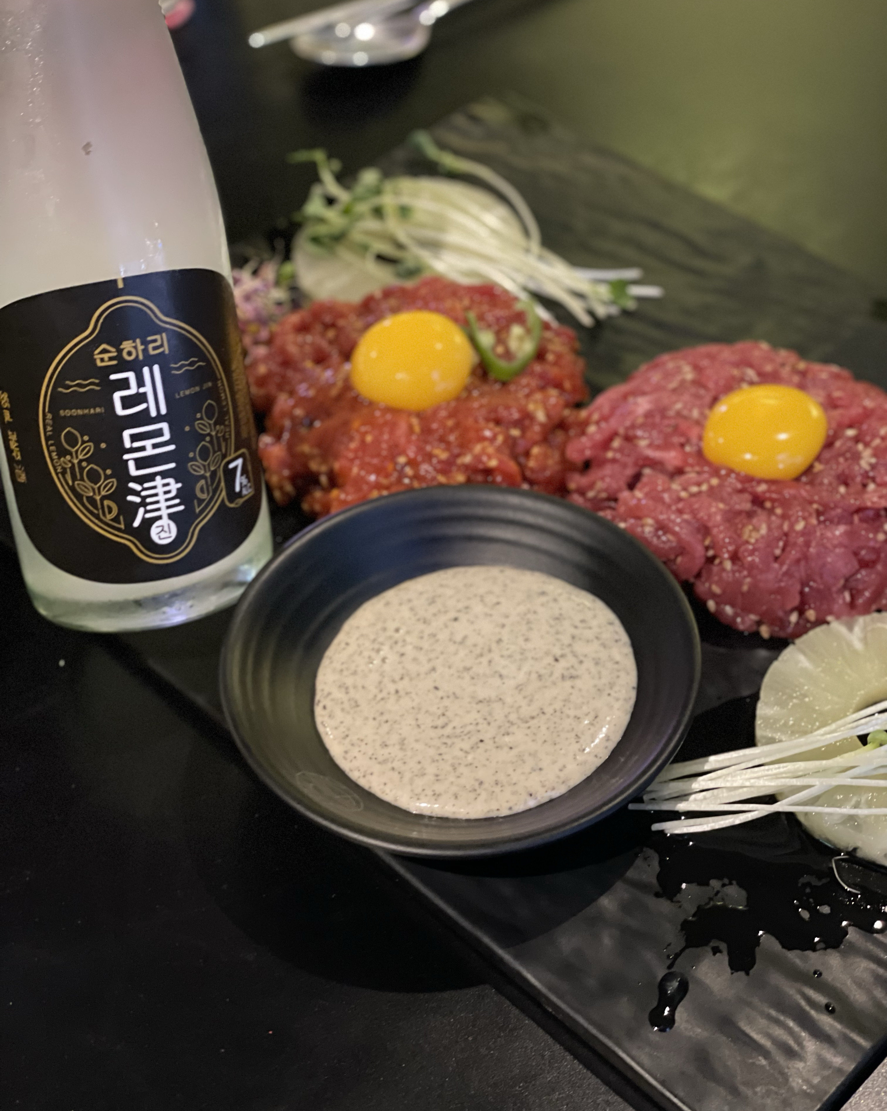 서현역 맛집 김천재의육회반한연어 분당서현점 내돈내산 리얼후기