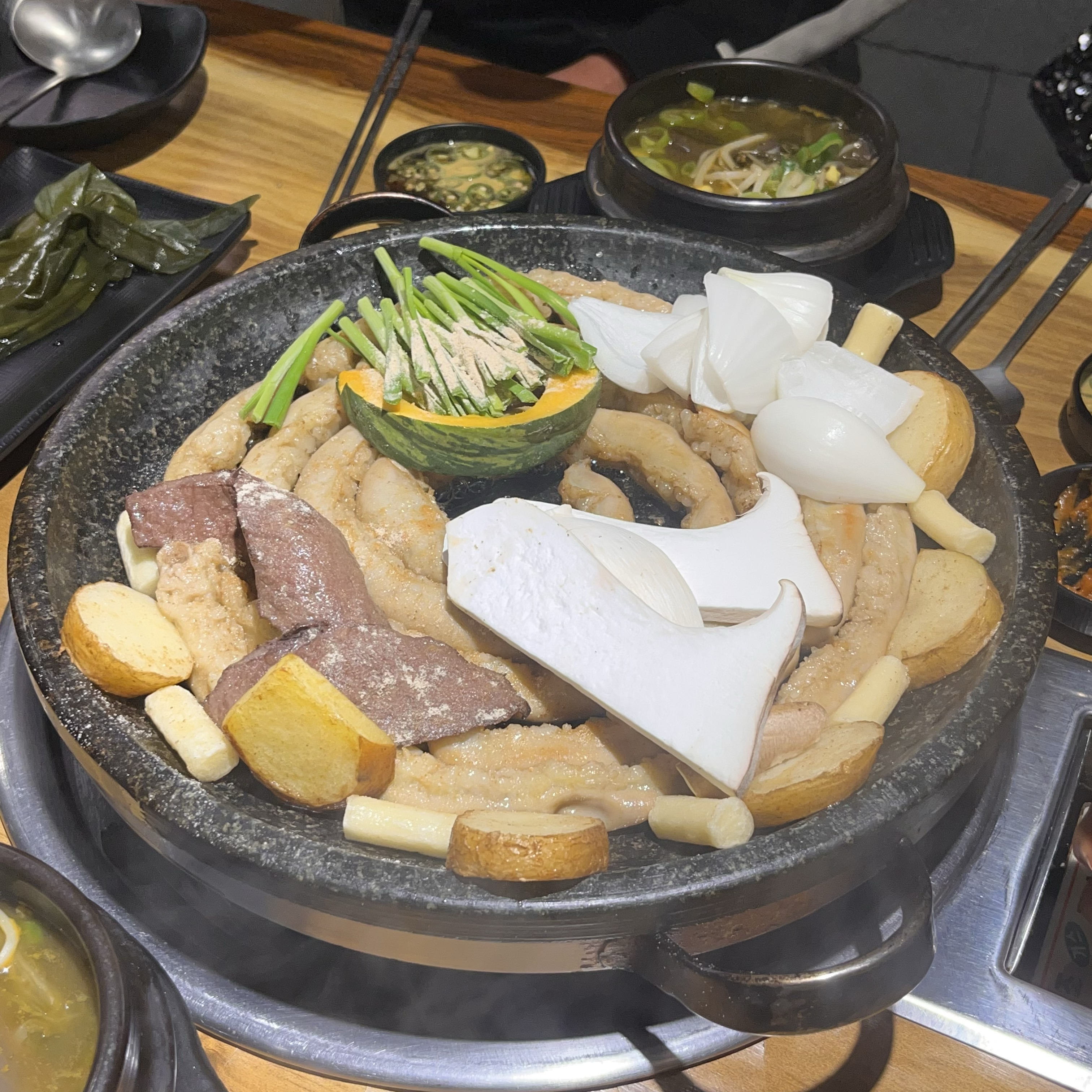 모든 음식이 맛있던 곳 ㅋㅋㅋ - 안양 맛집 옥돌양곱창구이 본점