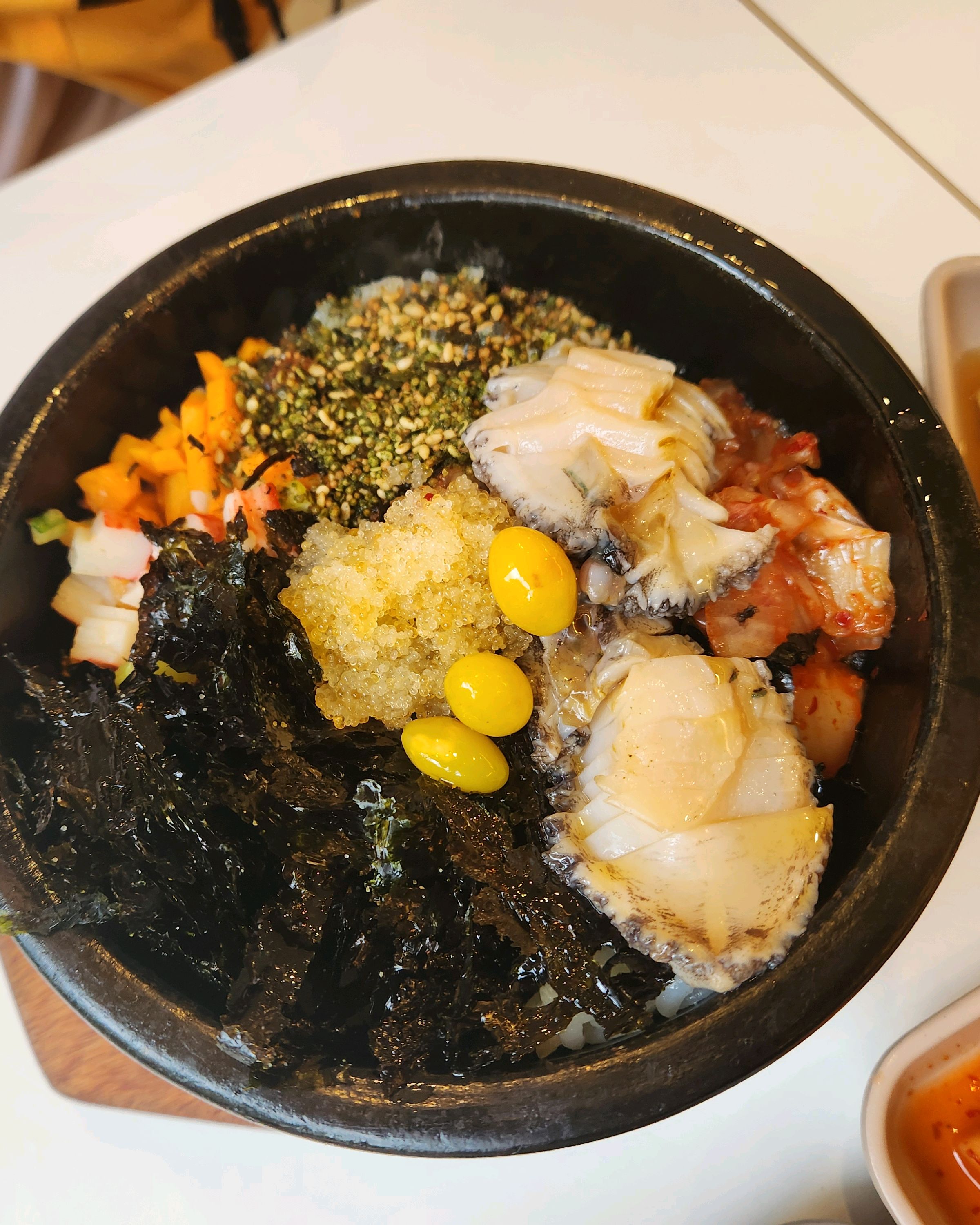 독립문역 꼬막무침 전문점 키친온유