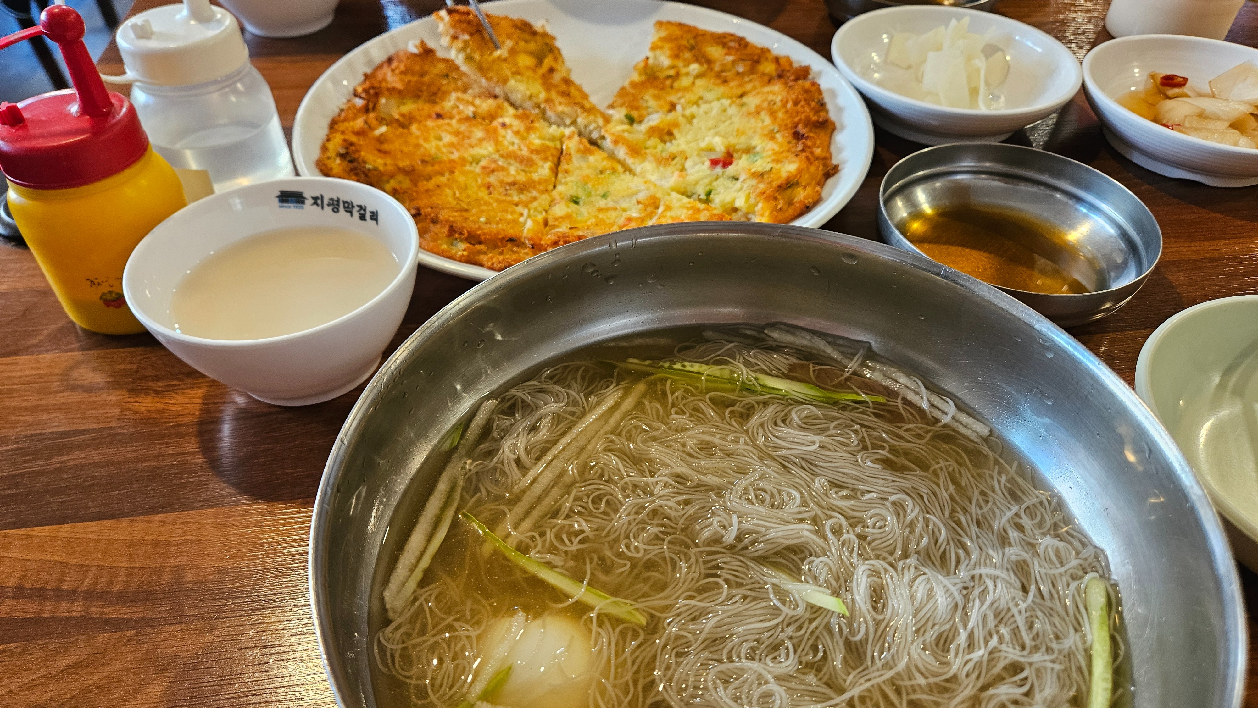  서울시 종로구 사직동 맛집 서촌기와집 경복궁본점