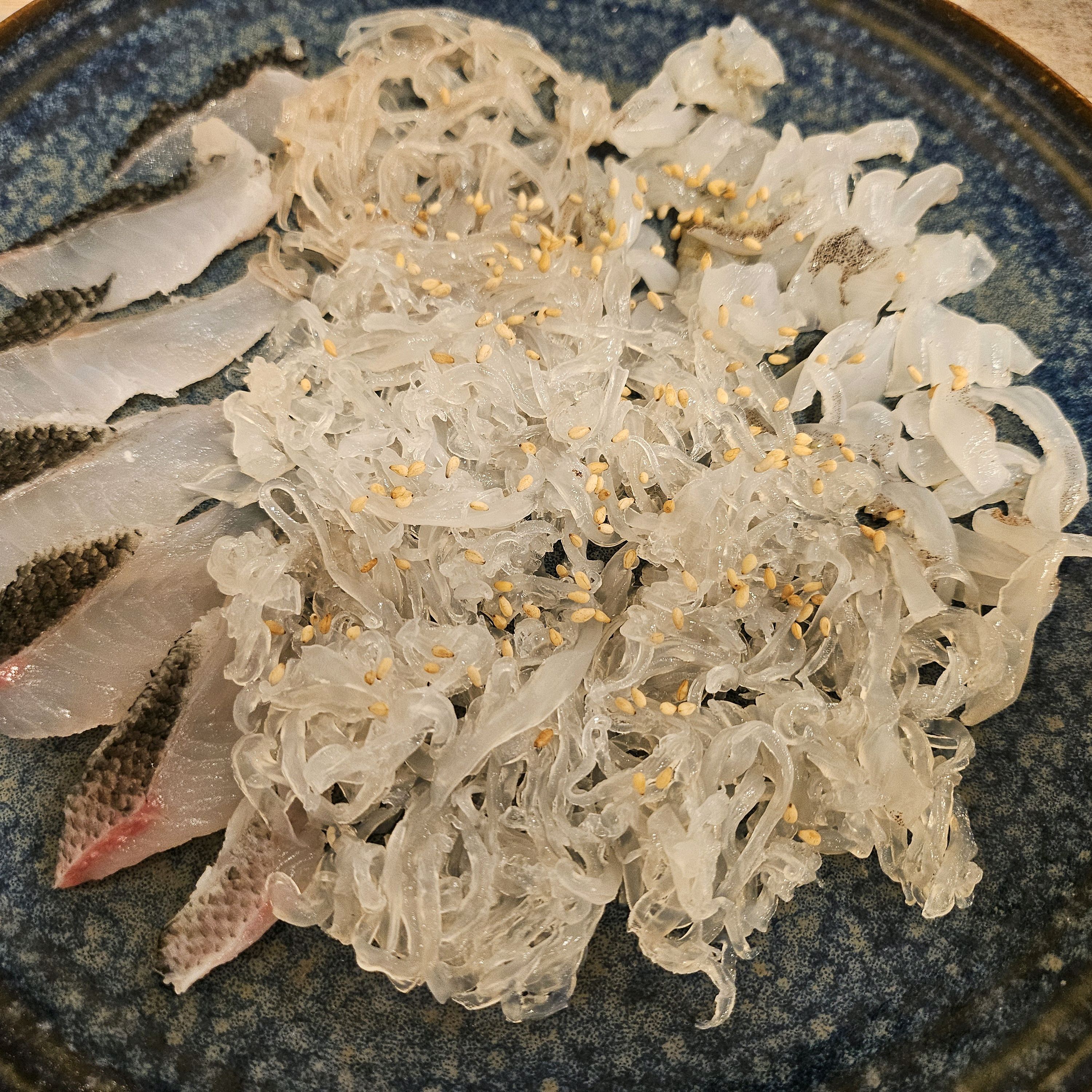 [부산역 맛집 삼삼오징어횟집] 직접 가본 로컬 리뷰