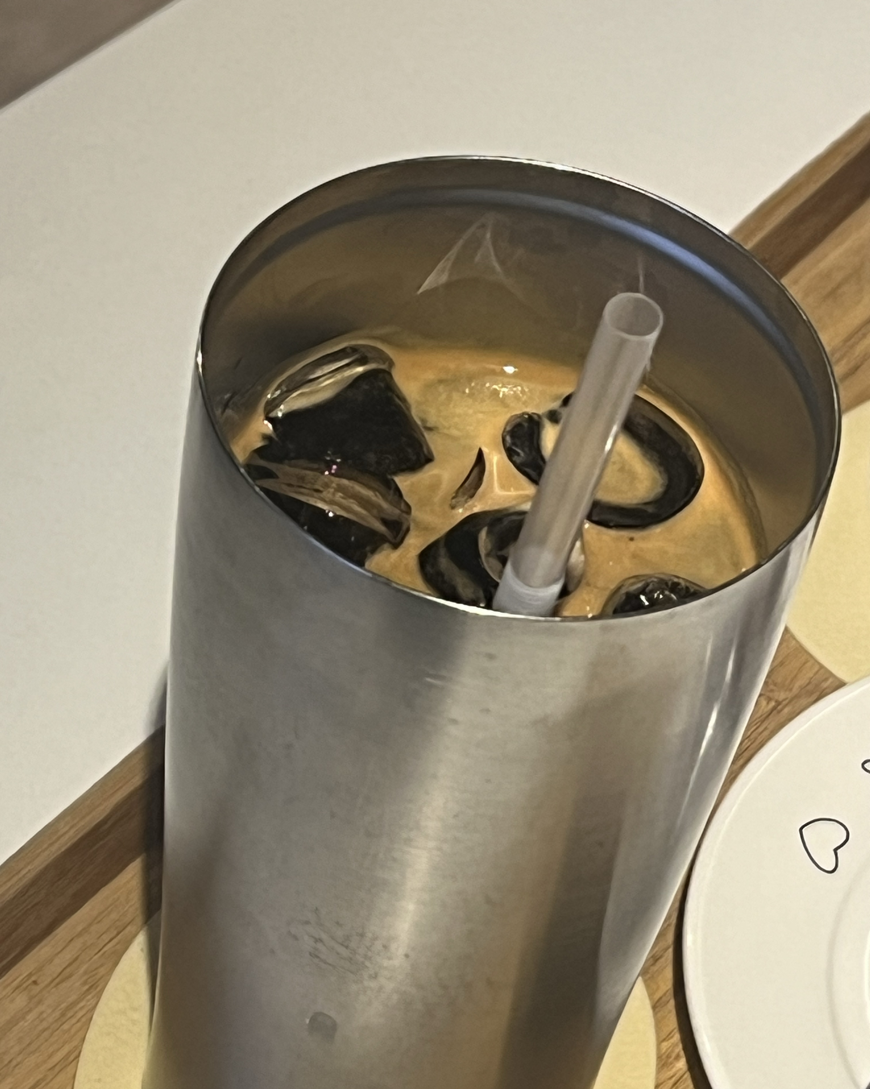 휘낭시에는 쏘쏘인데 커피가 넘사입니다! - 천호동 맛집 커피폴