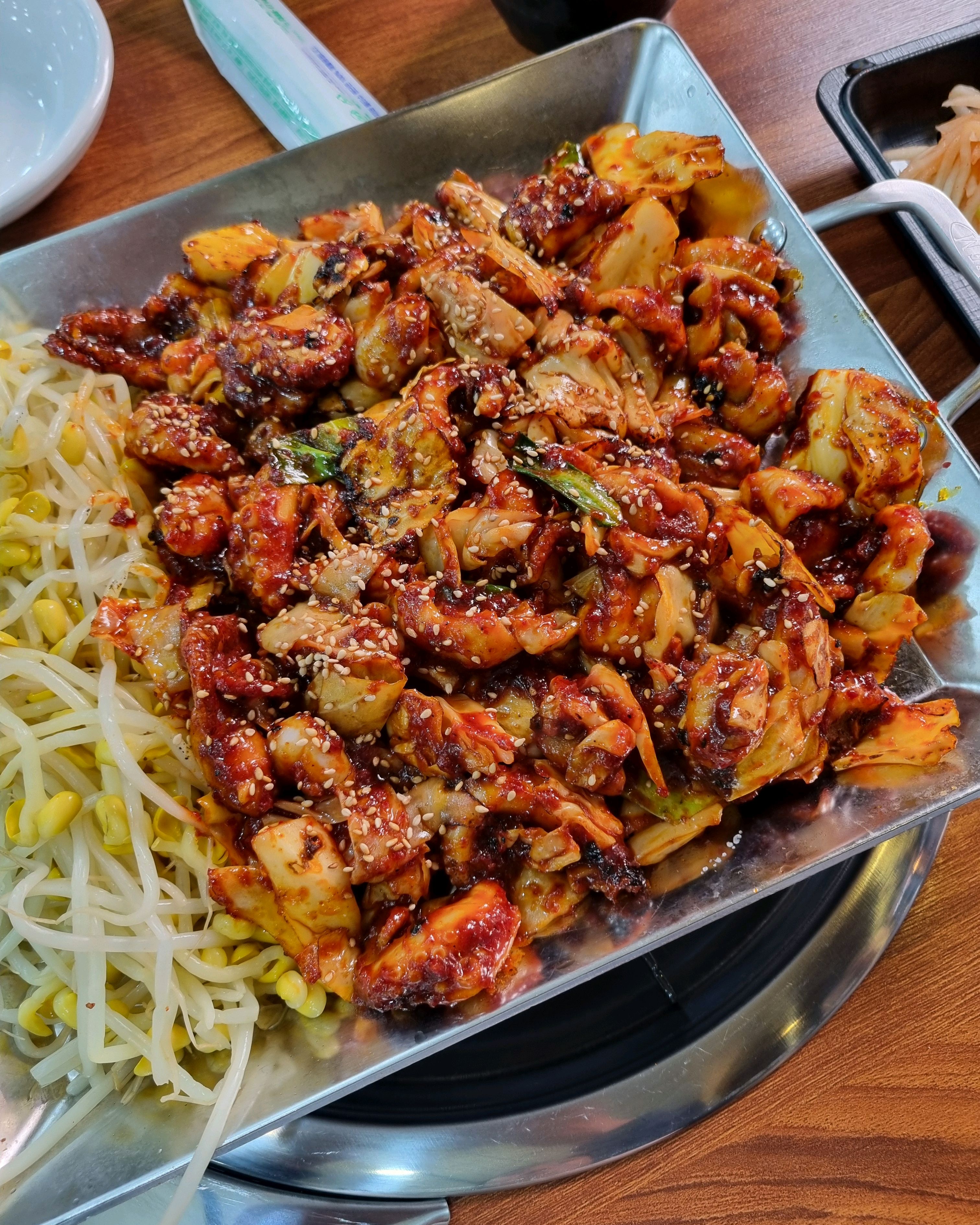 처음왔는데 양도많고 - 천호동 맛집 돗가비불쭈꾸미 천호로데오점