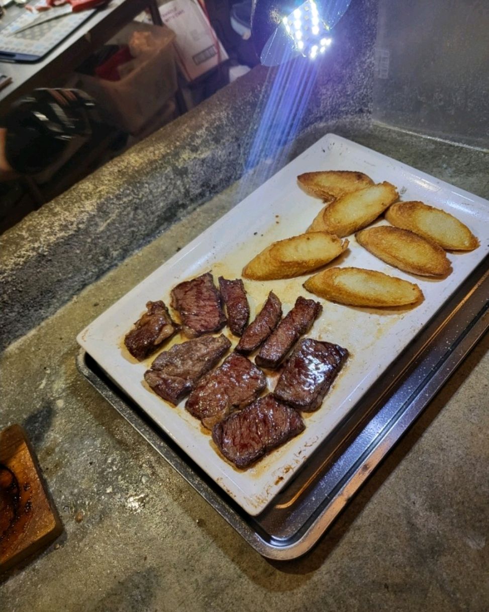 [경리단길 맛집 여인숙] 직접 가본 로컬 리뷰
