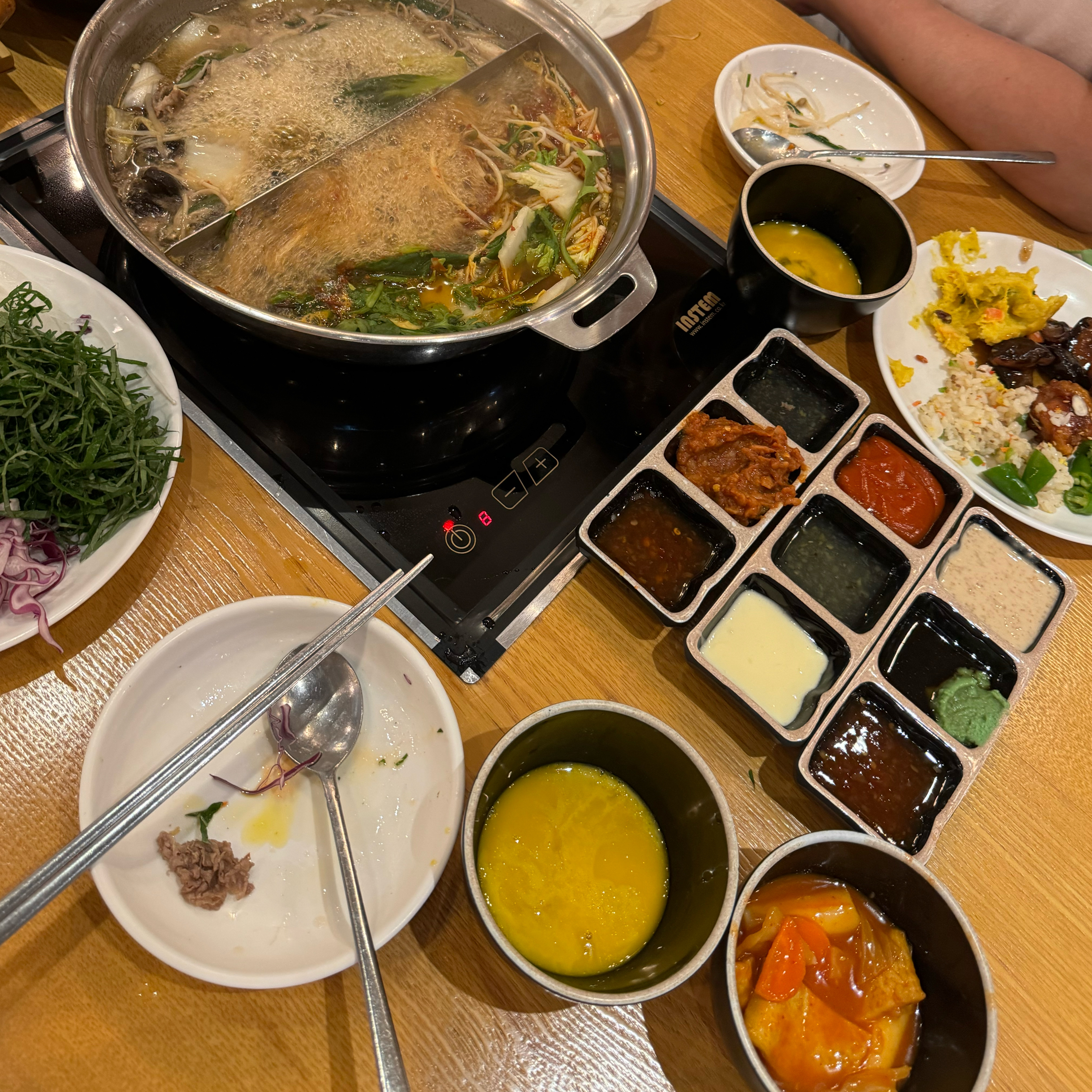 무한리필집 치고 고기질이 좋아요👍 - 대구 수성못 맛집 샤브20 수성못점