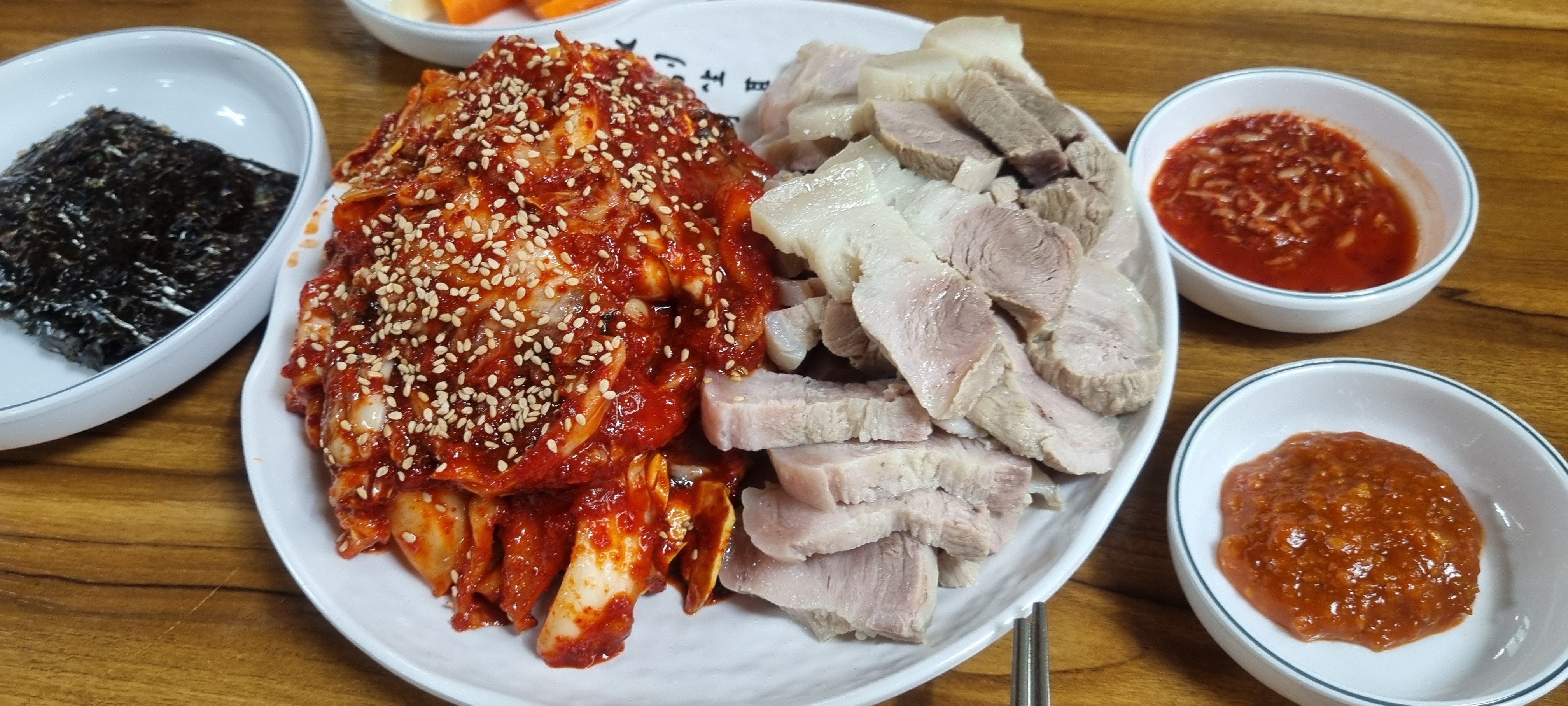 
서울시 은평구 녹번동 맛집 충무칼국수